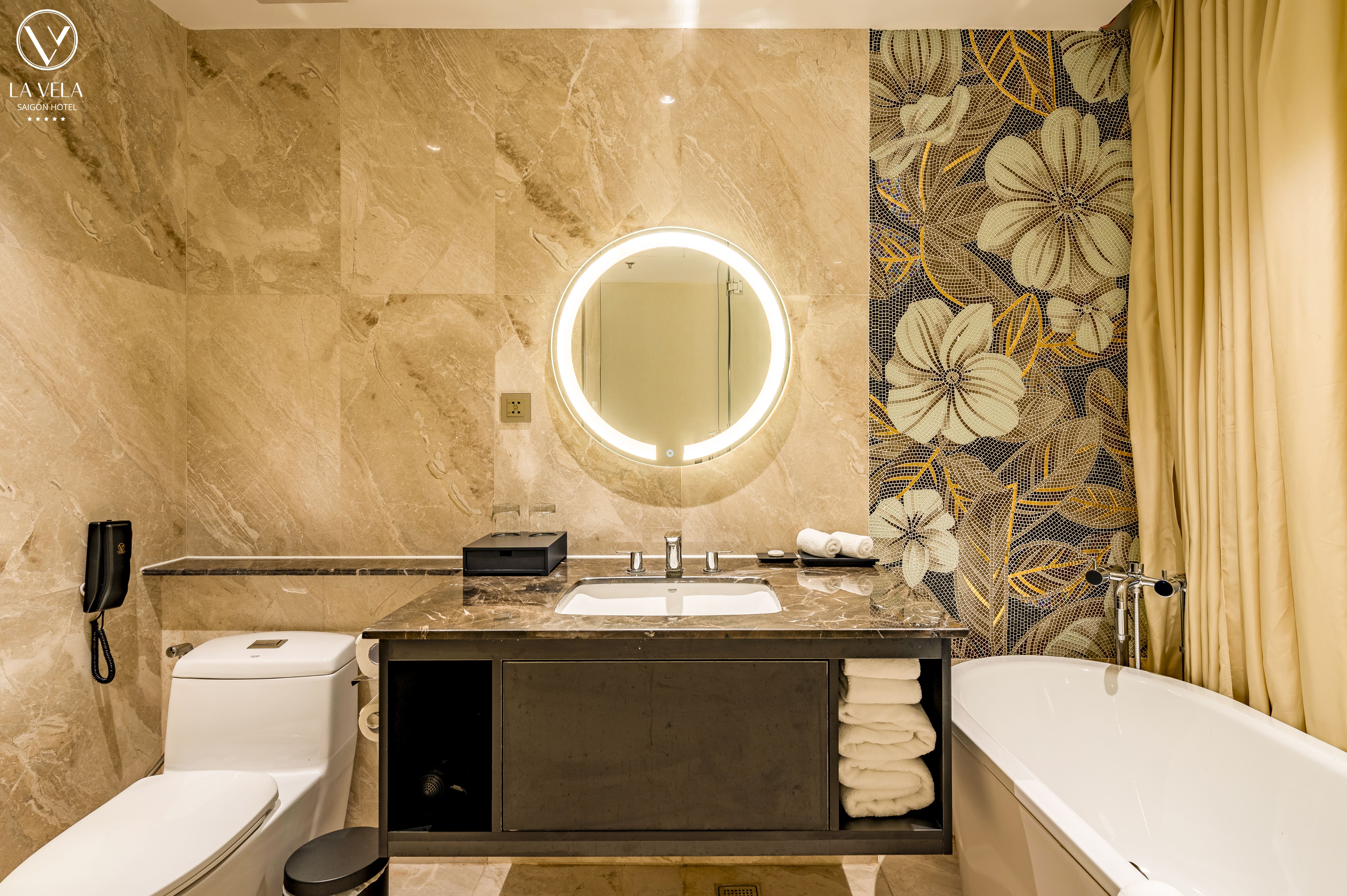 プレミアデラックス