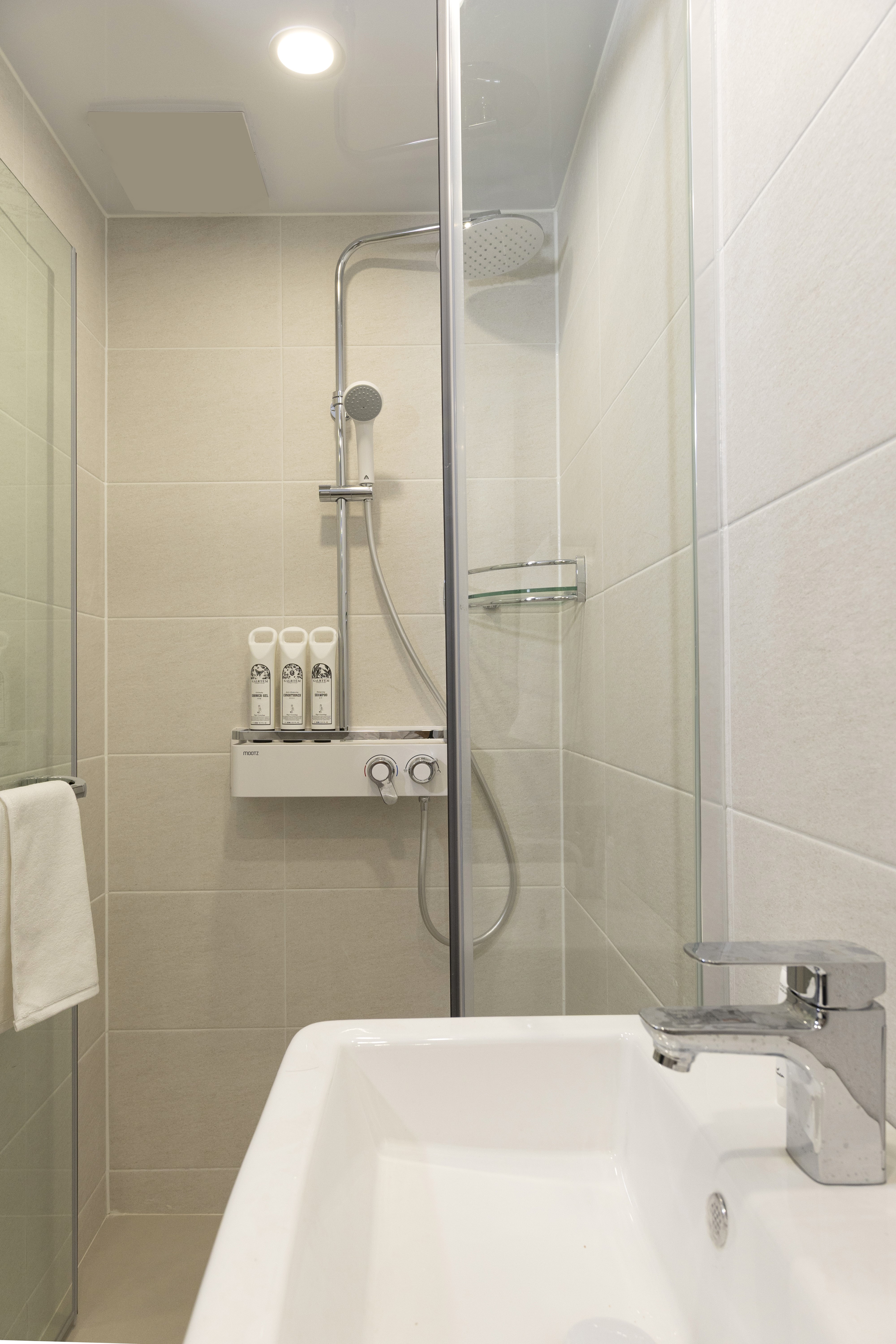 スタンダードダブル