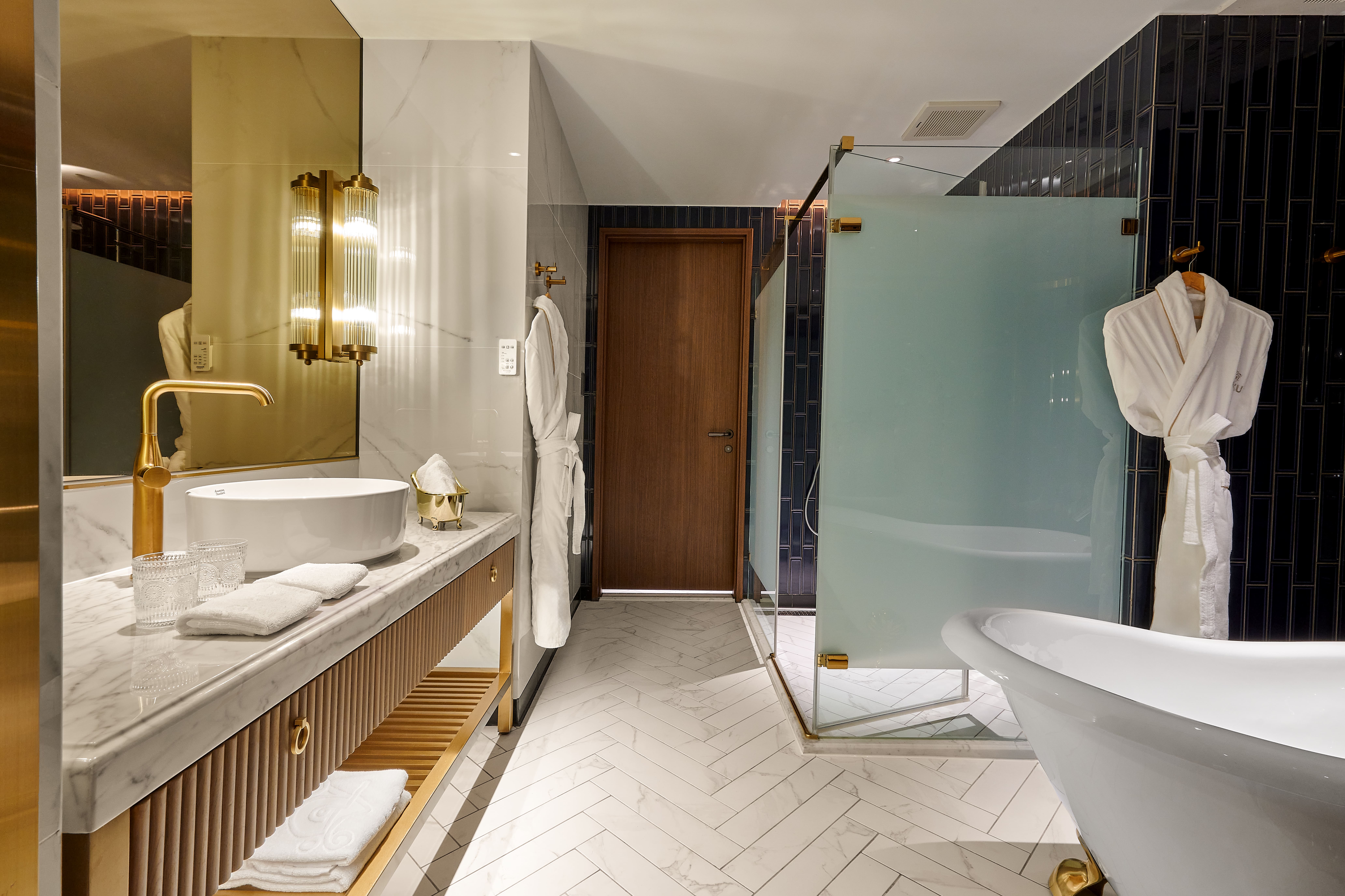 トレンディルーム