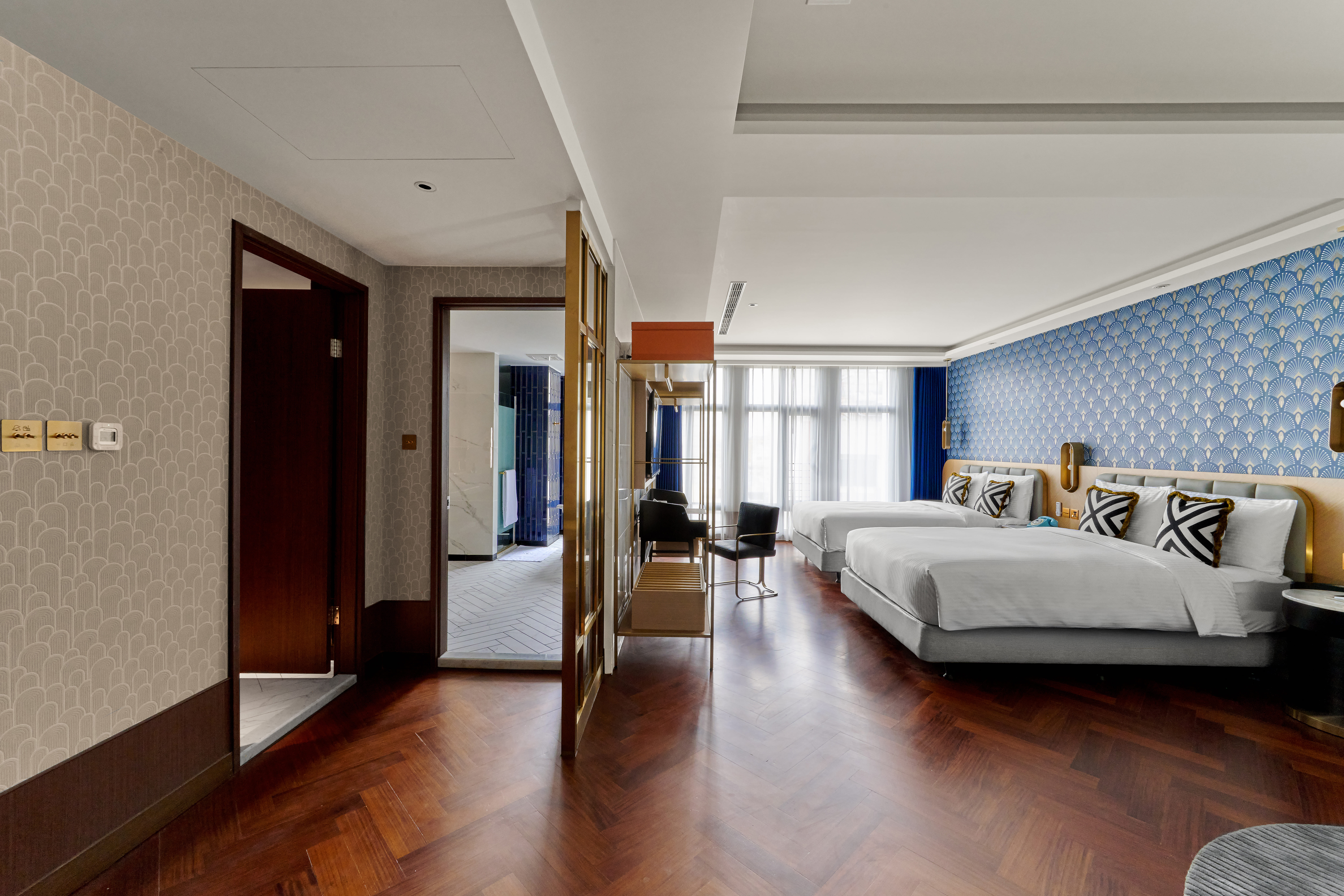 デラックスルーム