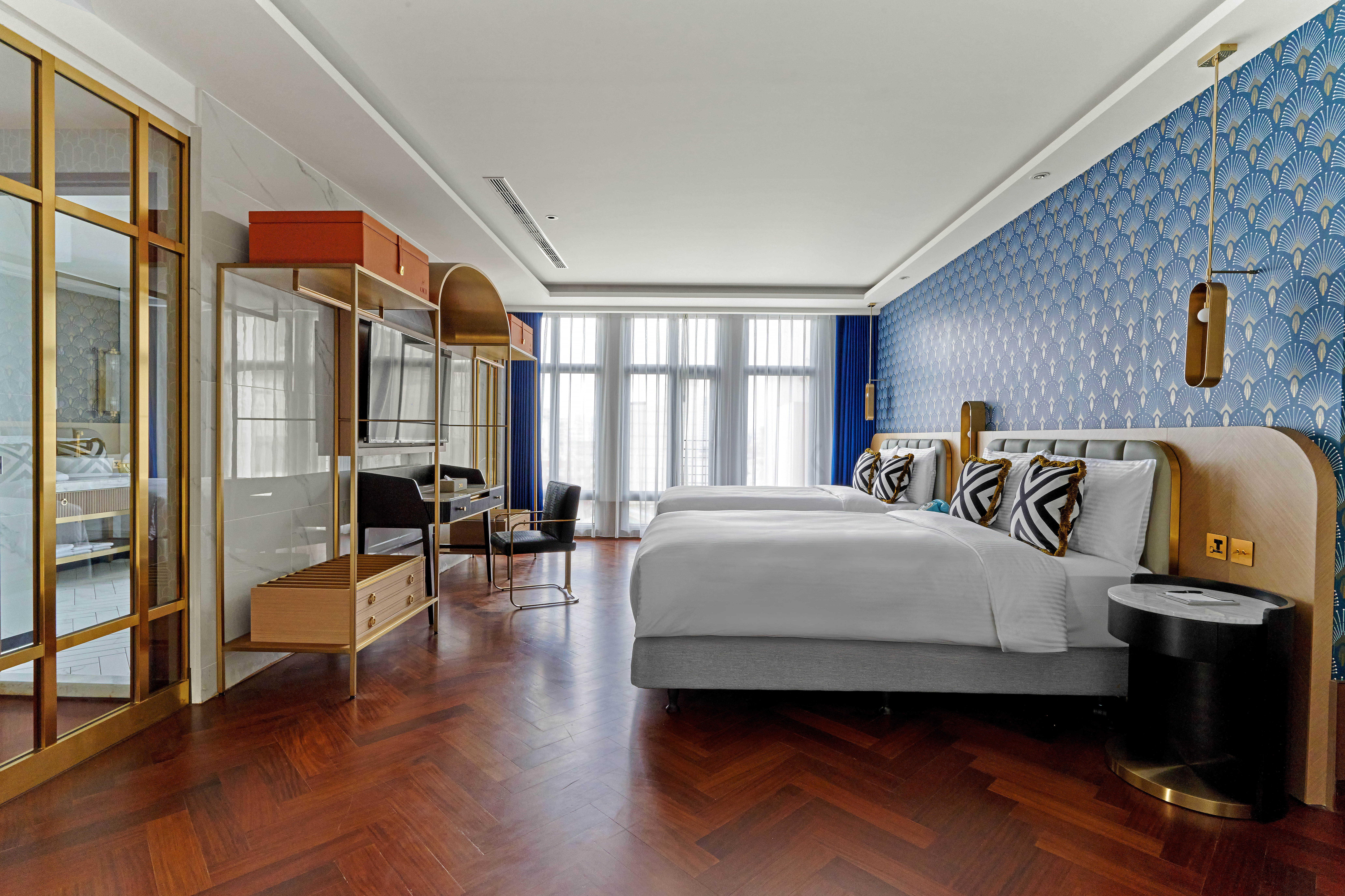 デラックスルーム