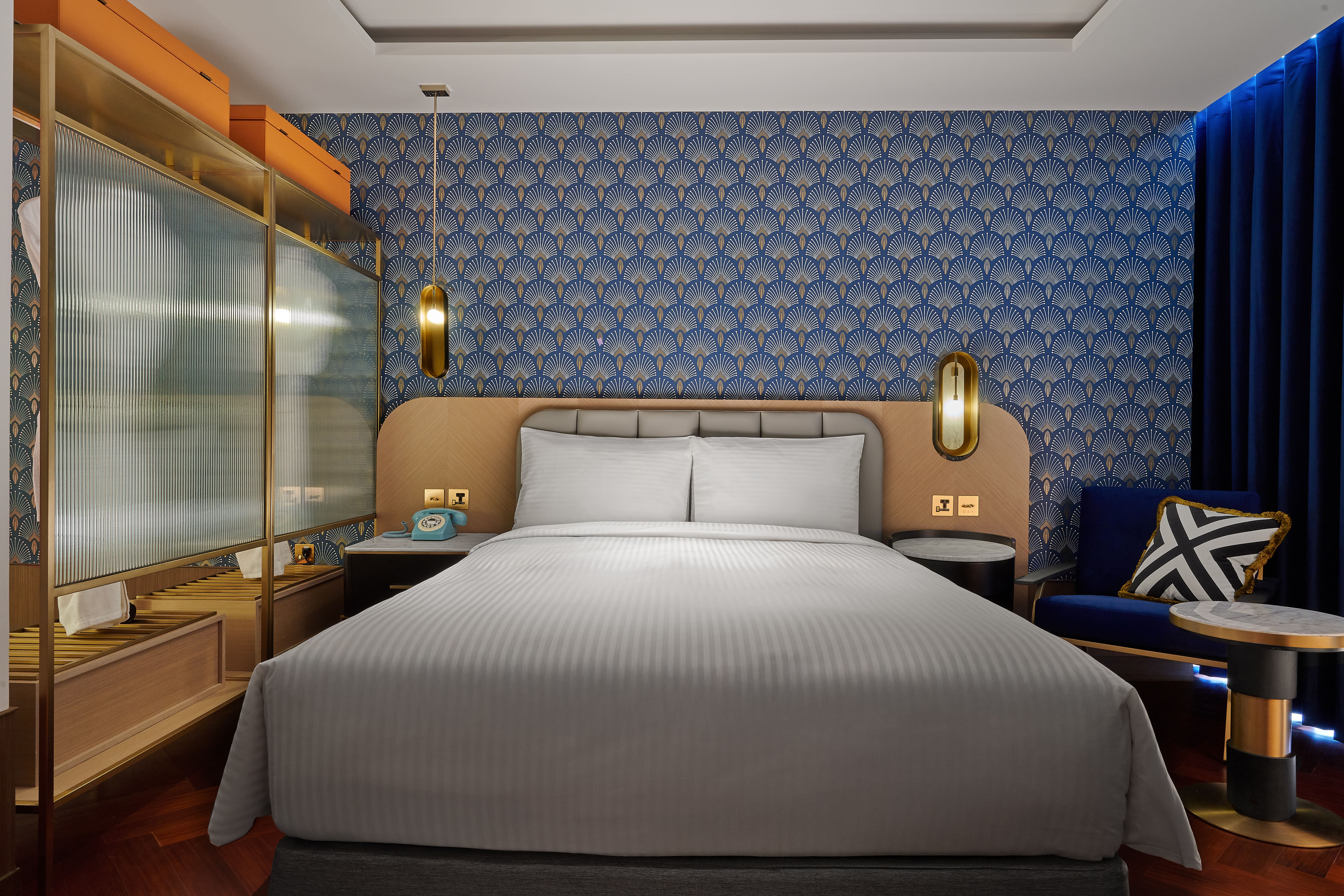 トレンディルーム