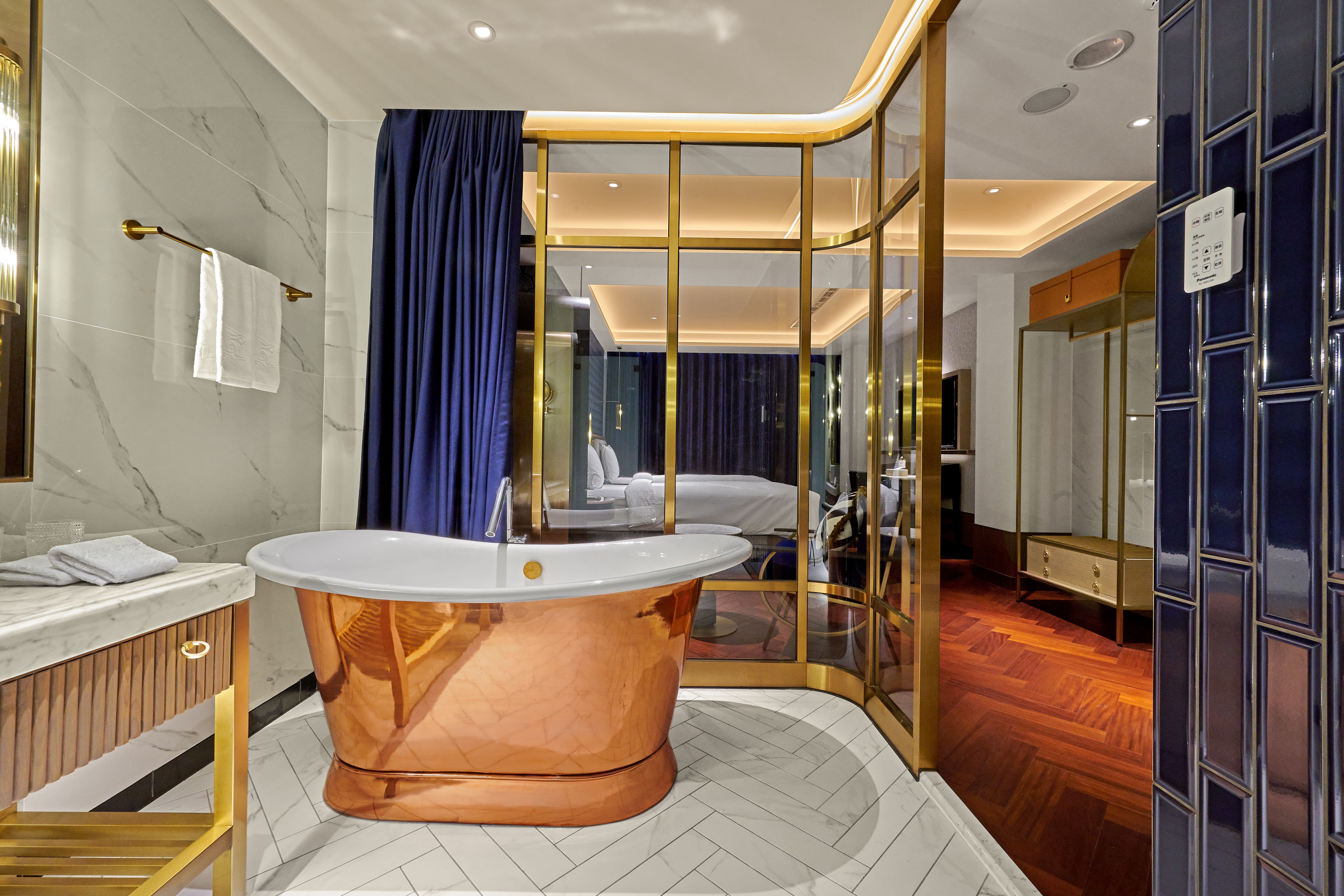 リュクスルーム（浴室）