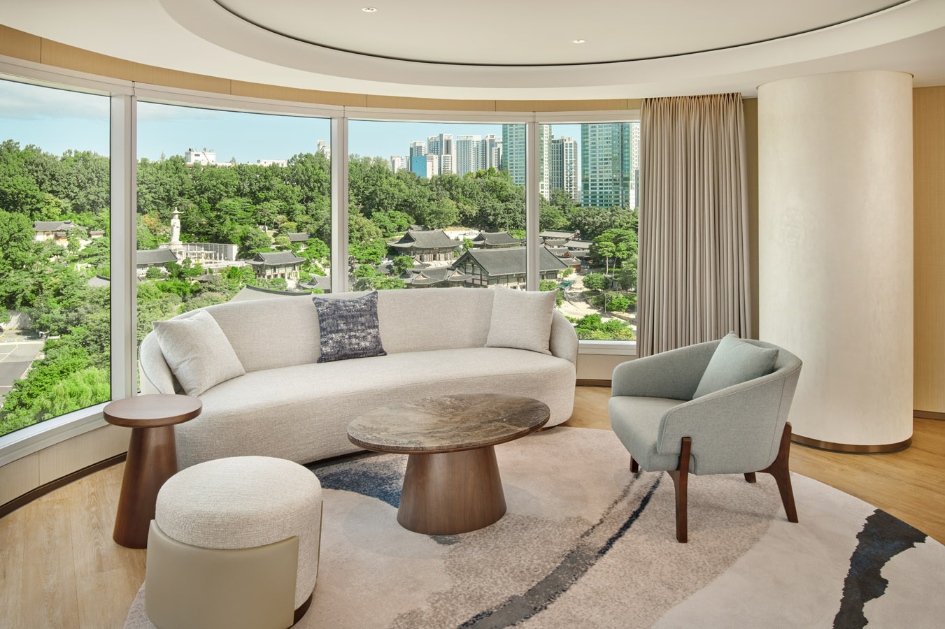 コーナースイート