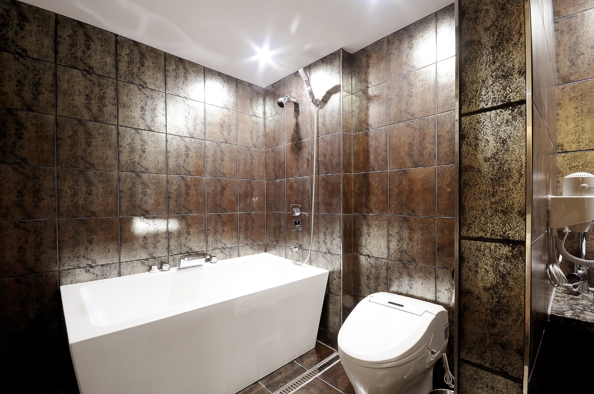 ファミリーツイン(一部客室のみバスタブ付)