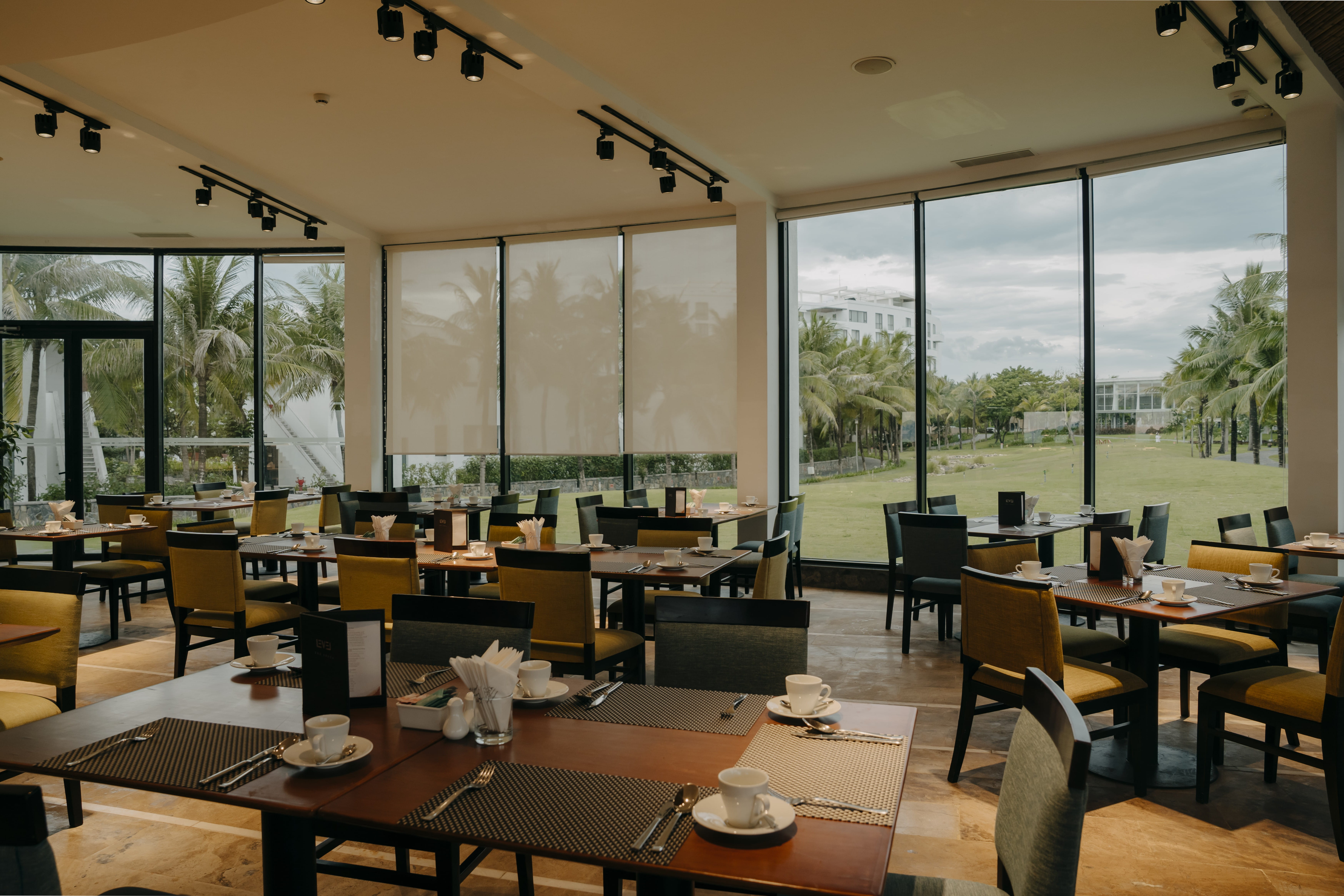 Breeza ビーチクラブ