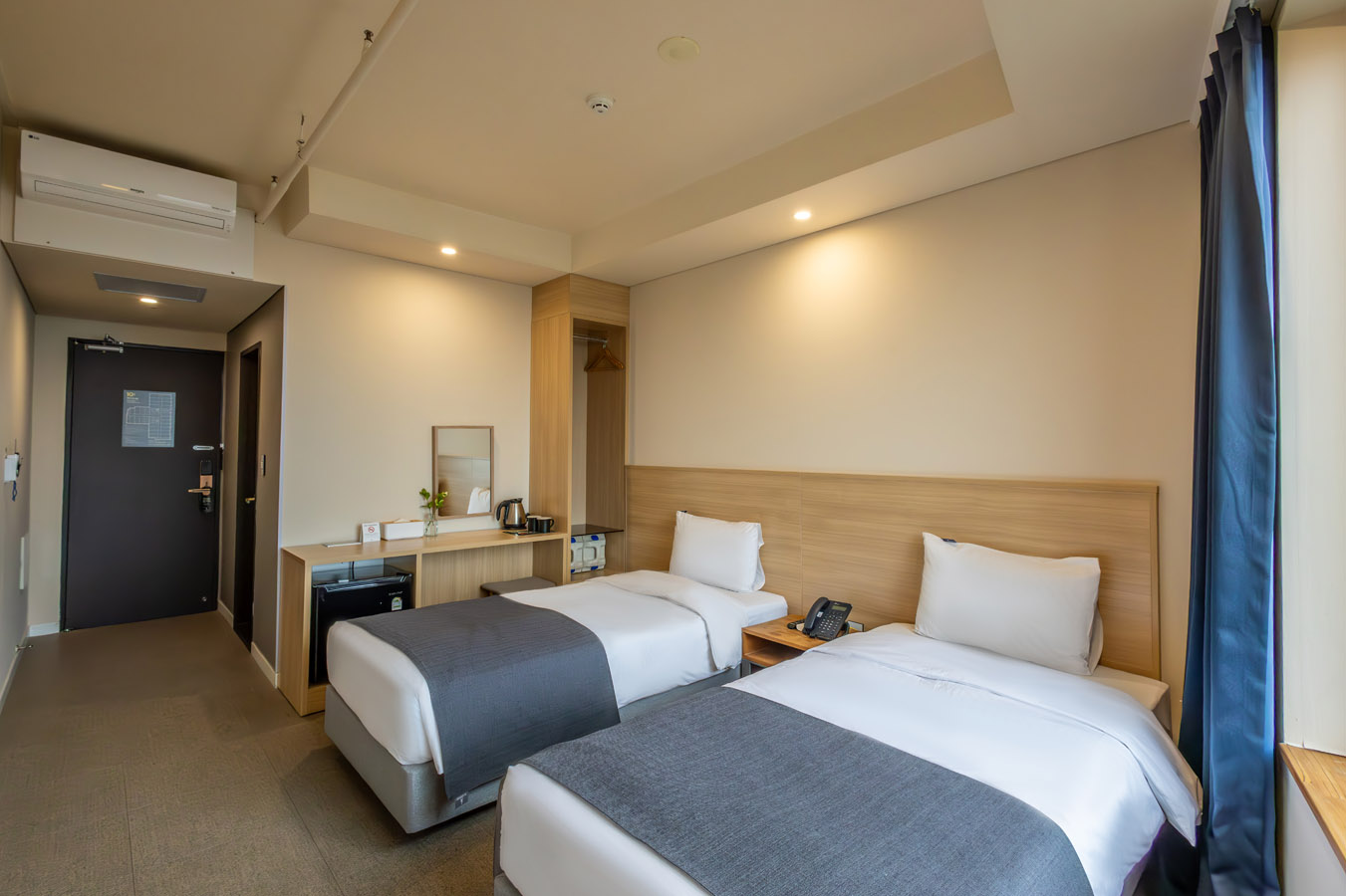 ビジネスツイン