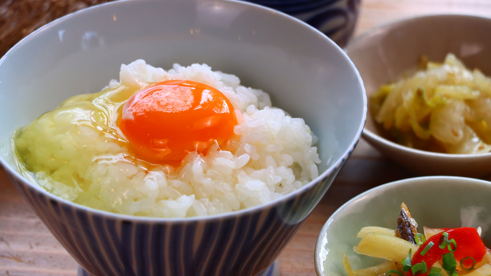 【朝食（卵かけごはん）】五島の卵を使った卵かけご飯で旅をスタート！