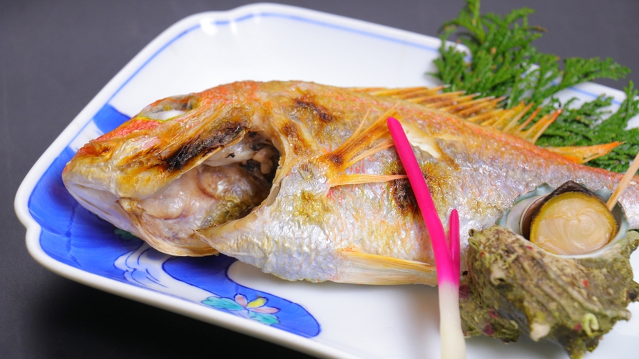 【1泊2食付き・スタンダード会席】主人厳選の旬魚を味わう定番会席♪鮮度自慢の海の幸をたっぷり満喫