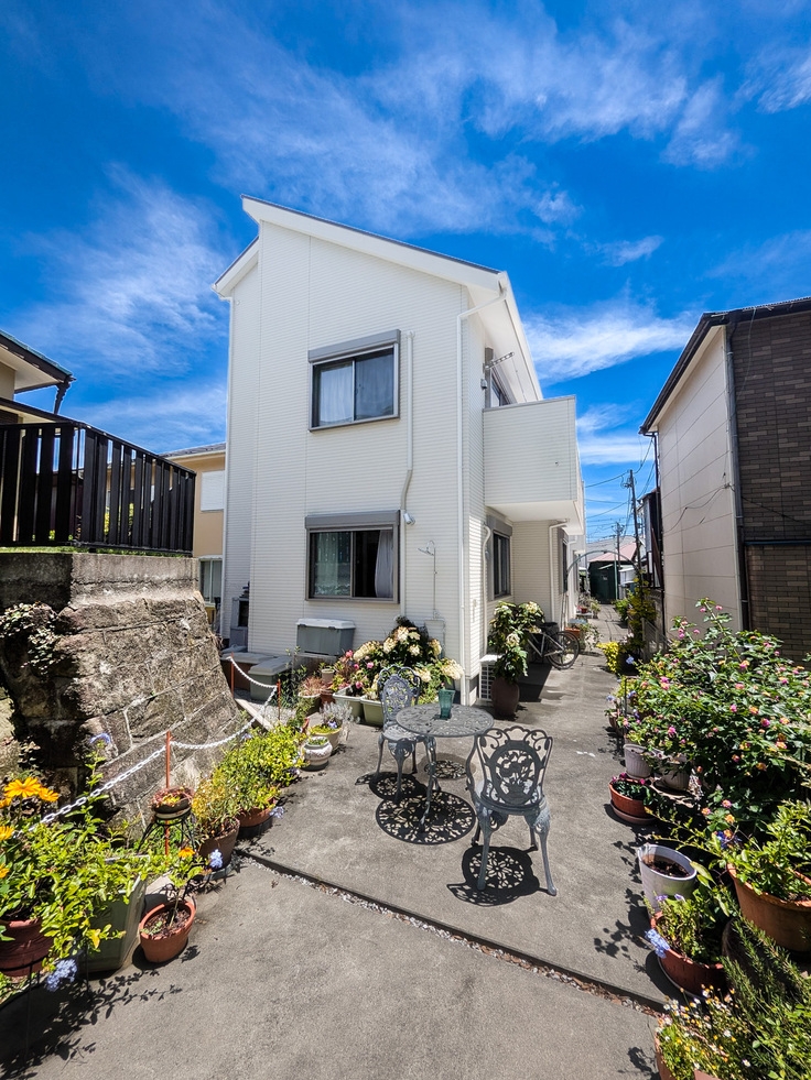 【海まで徒歩2分】江ノ島駅7分！スラムダンク聖地近くの貸切一軒家／最大6名／無料駐車場あり