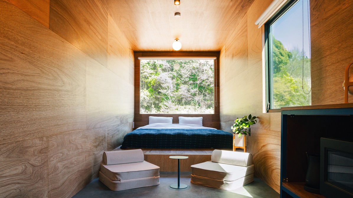 CABIN L