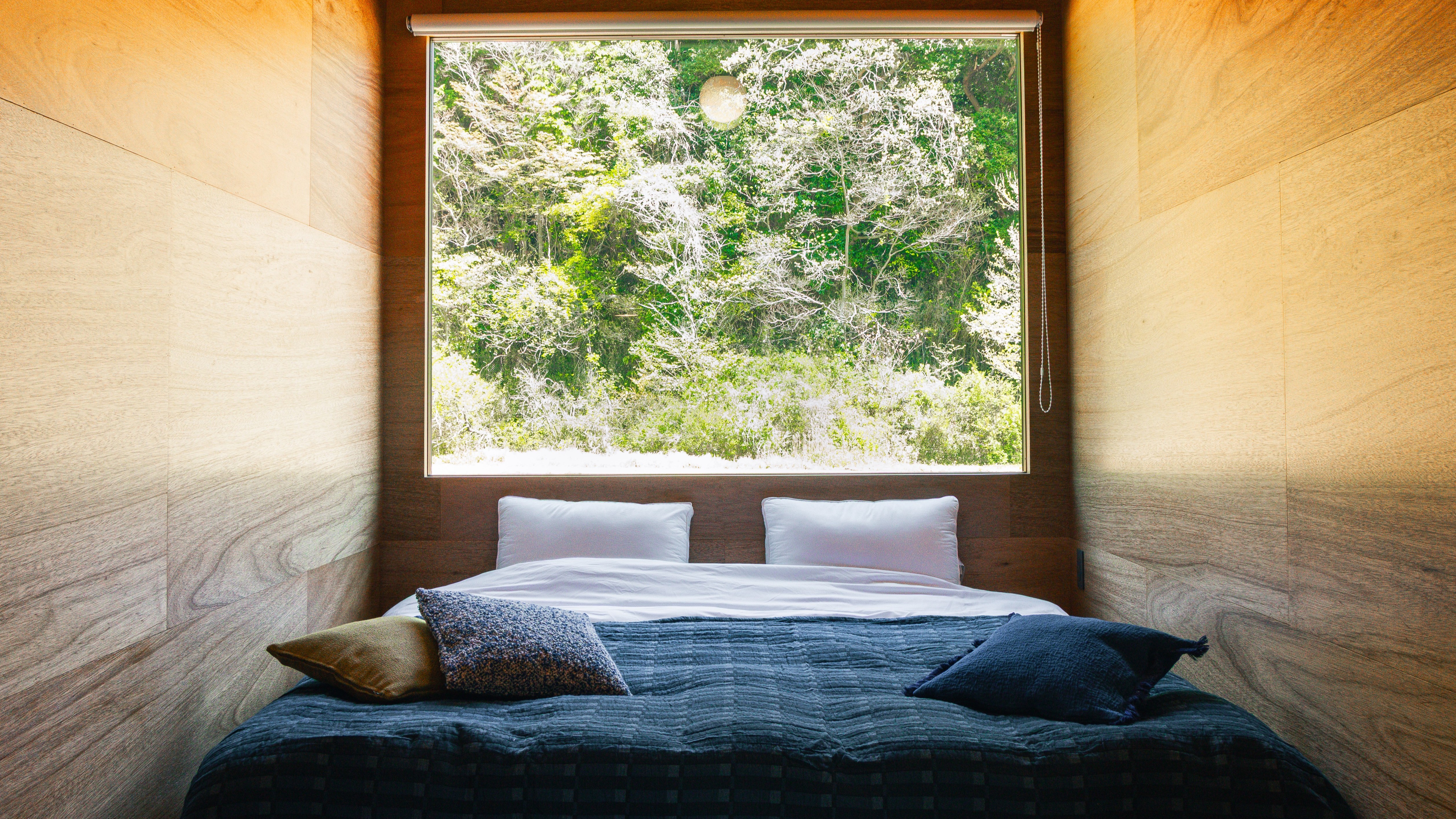 CABIN L