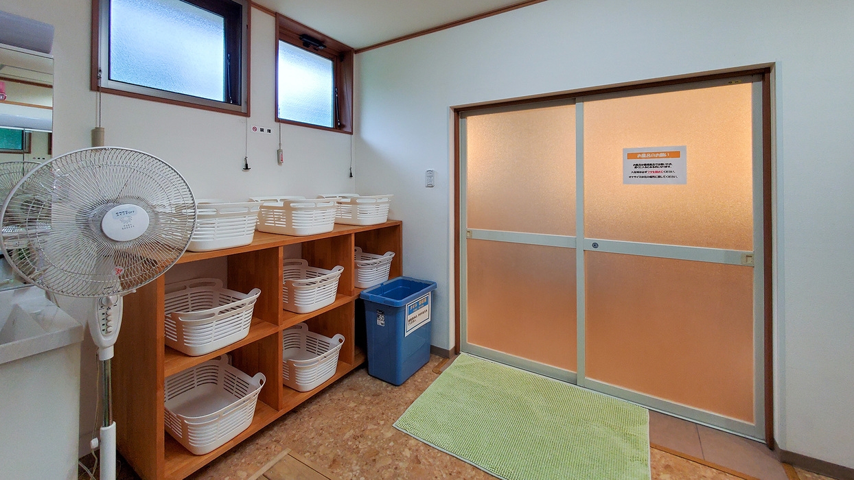 【早割】早期予約でお得！大浴場有・静かな環境で快適STAY♪【男性専用】