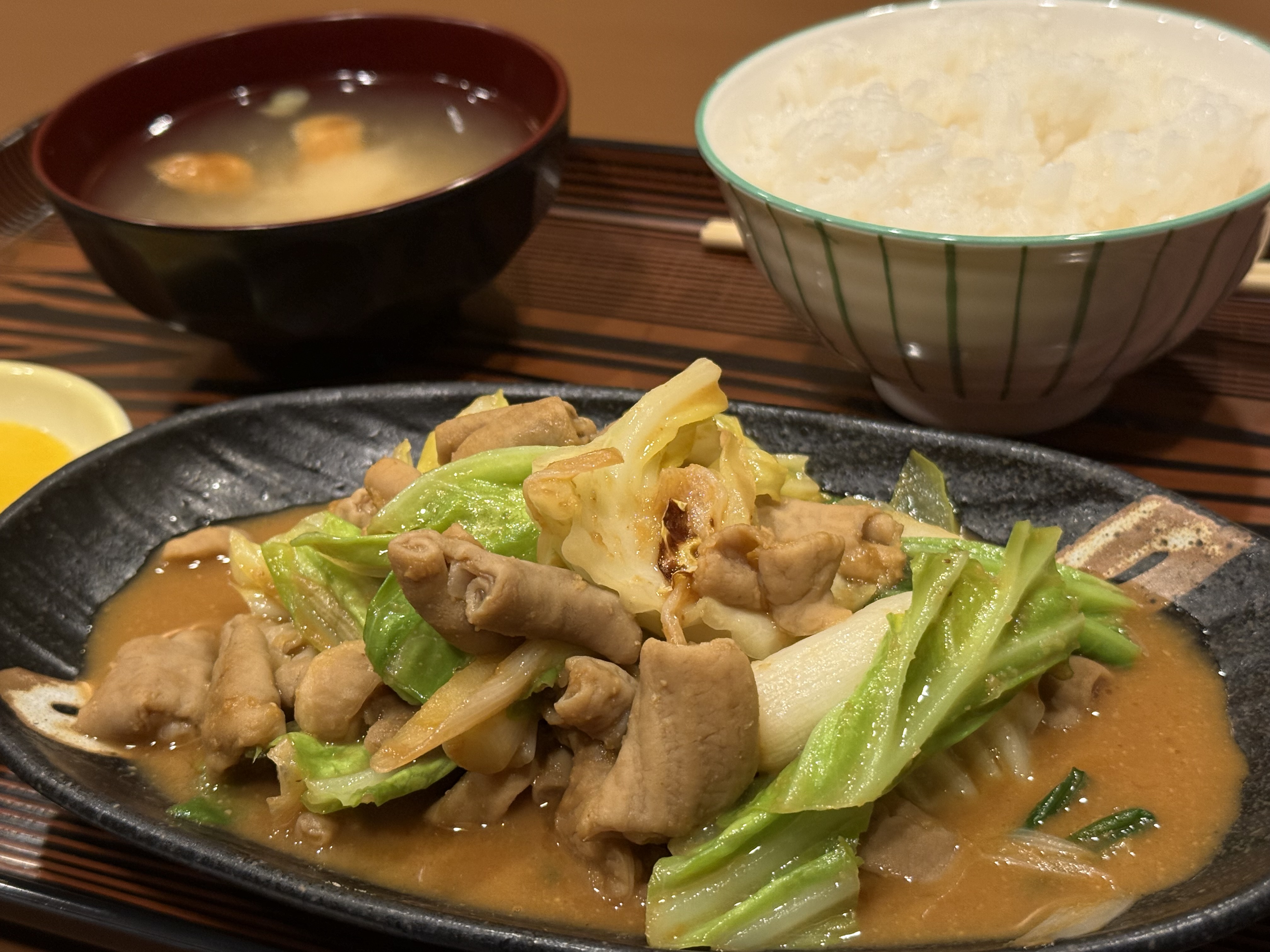 モツ炒め定食