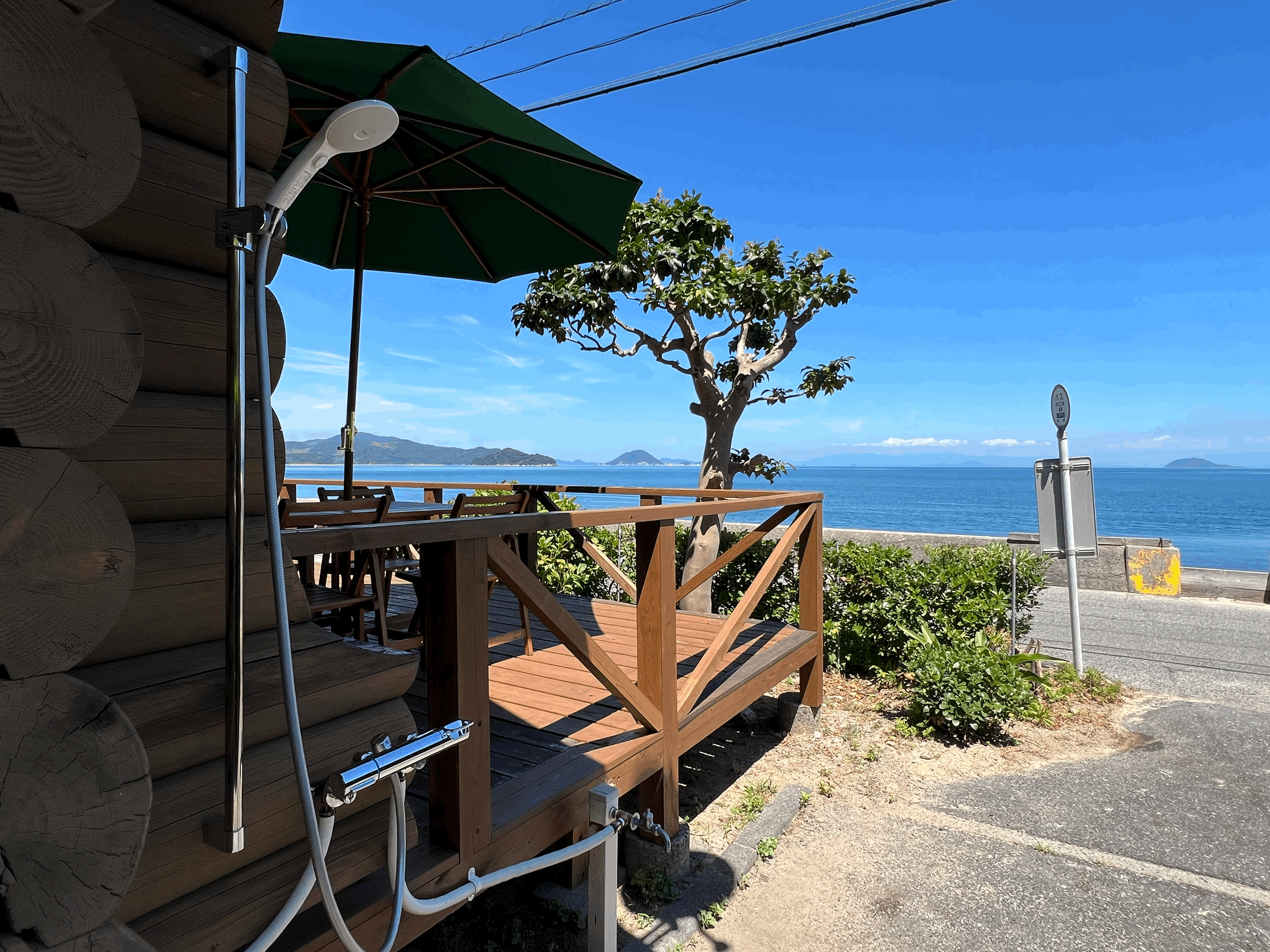 海遊び後に便利な屋外温水シャワー