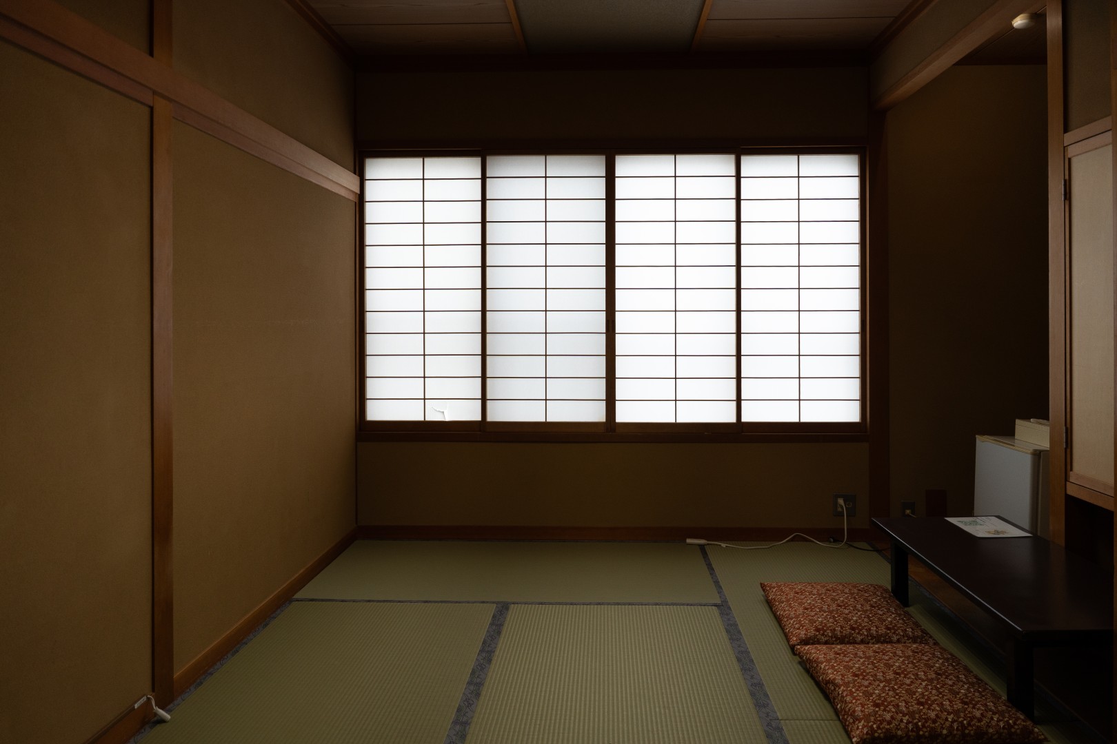 足を伸ばしてゴロゴロ過ごせる純和風のお部屋。