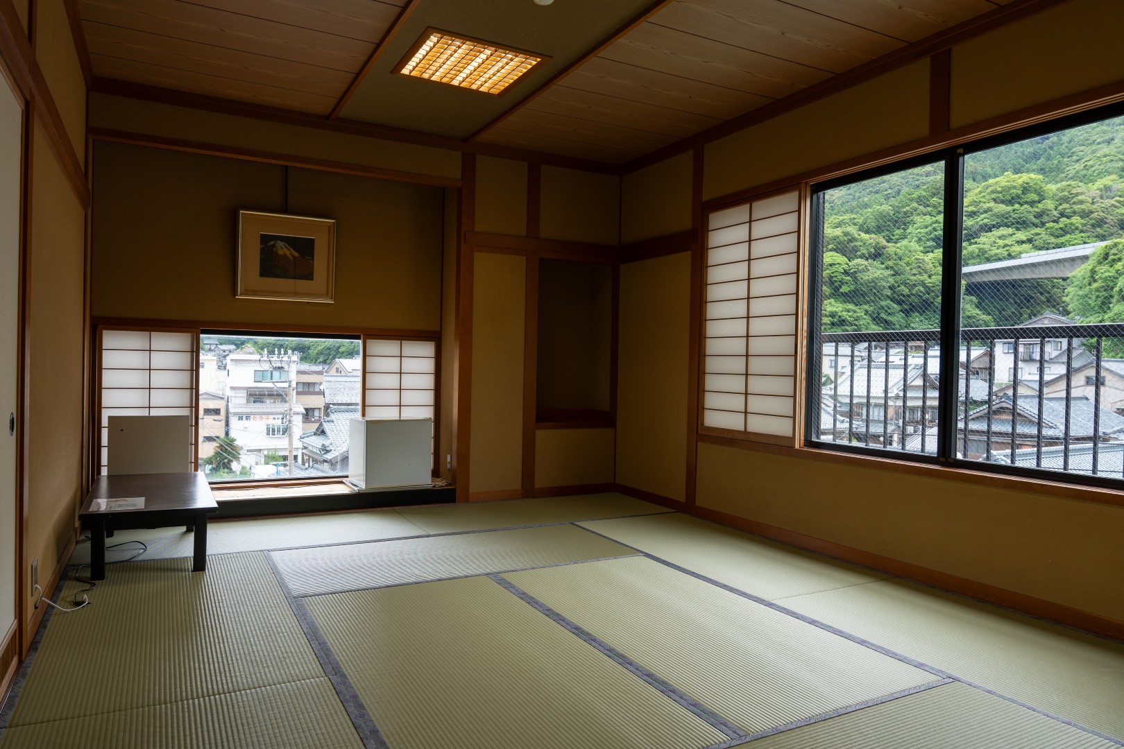 【街並みビュー和室】