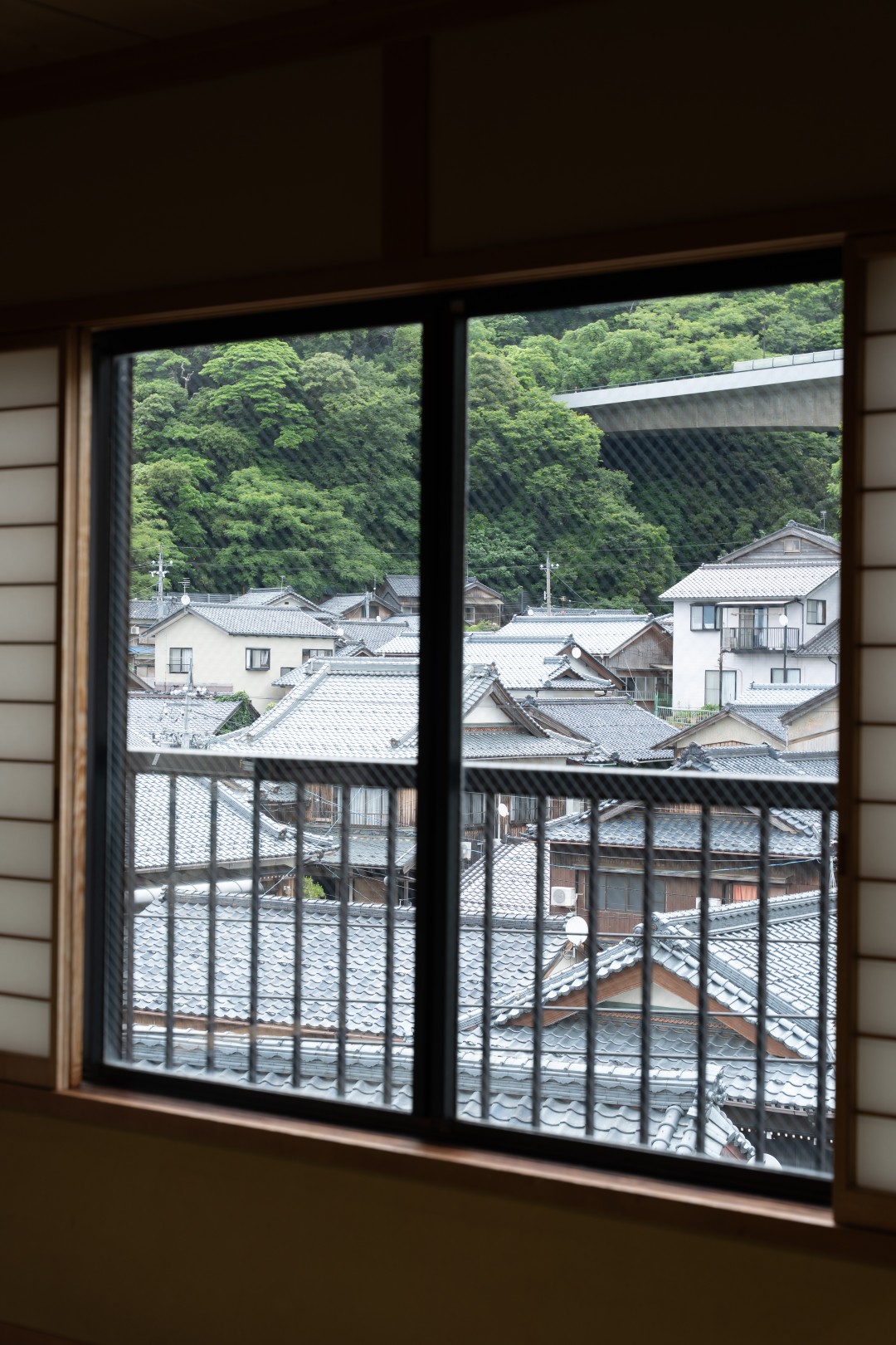 【街並みビュー和室】