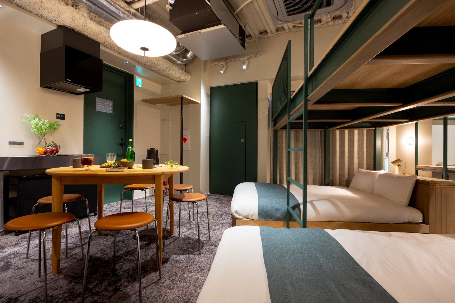 STAND HOTEL SHIMBASHI BUNK 6 For Biz（２F）