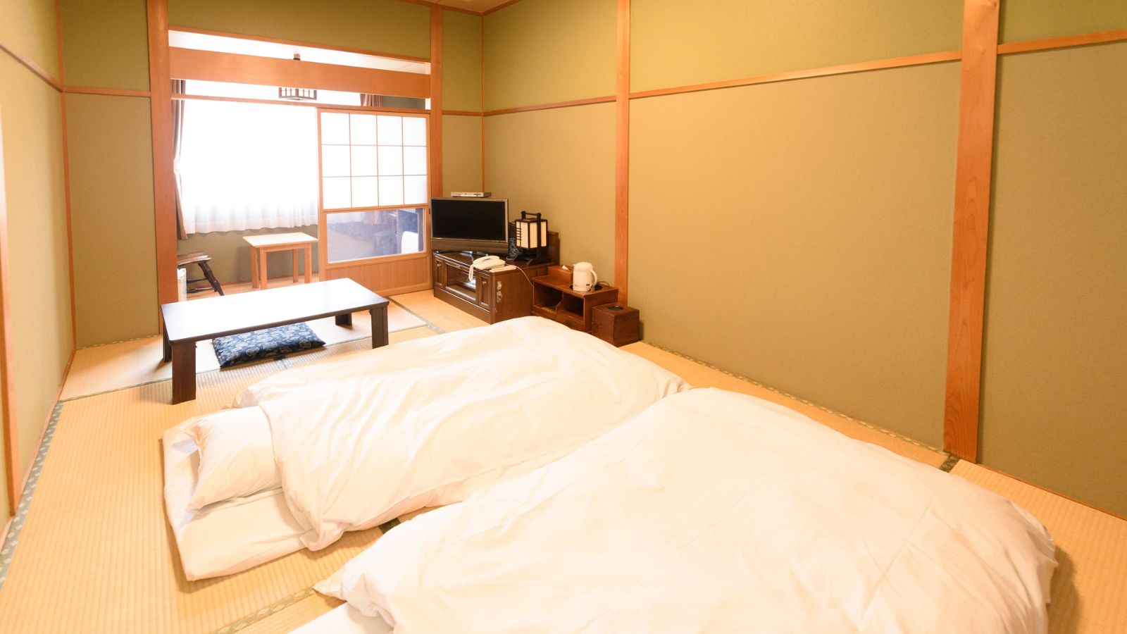 和室三人部屋