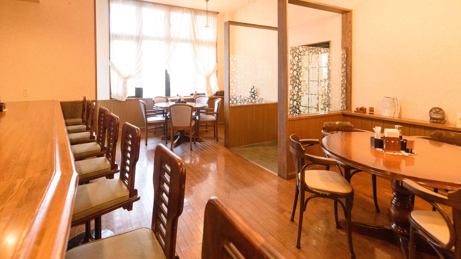 館内　レストラン