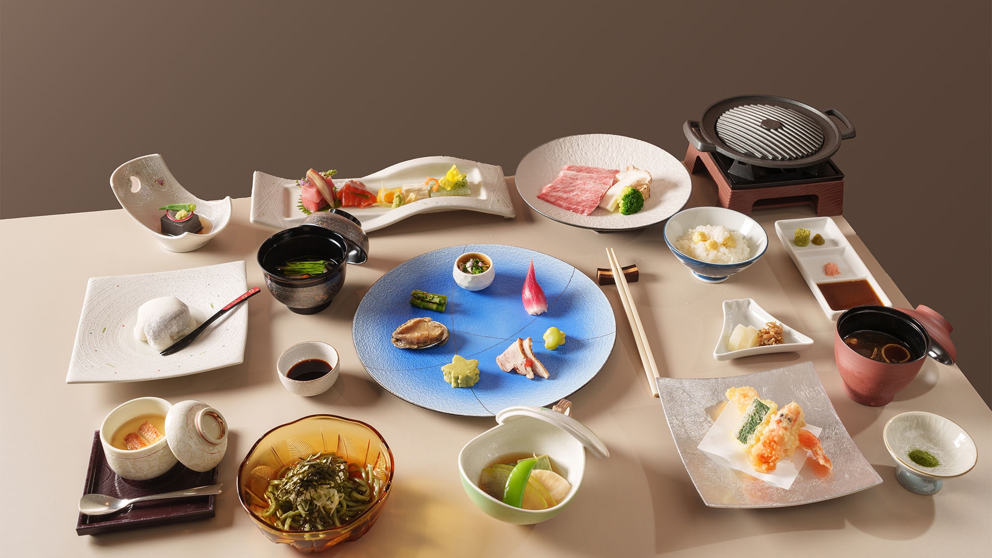 【坐忘庵スタンダードプラン】天然温泉と旬の会席料理を楽しむ贅沢ステイ◆一泊朝夕食付き