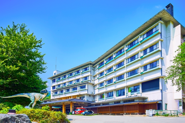 【夏旅SALE】10％OFFでお得旅♪　1泊3食ご当地ビュッフェ＆飲み放題★貸切風呂・遊び全部無料