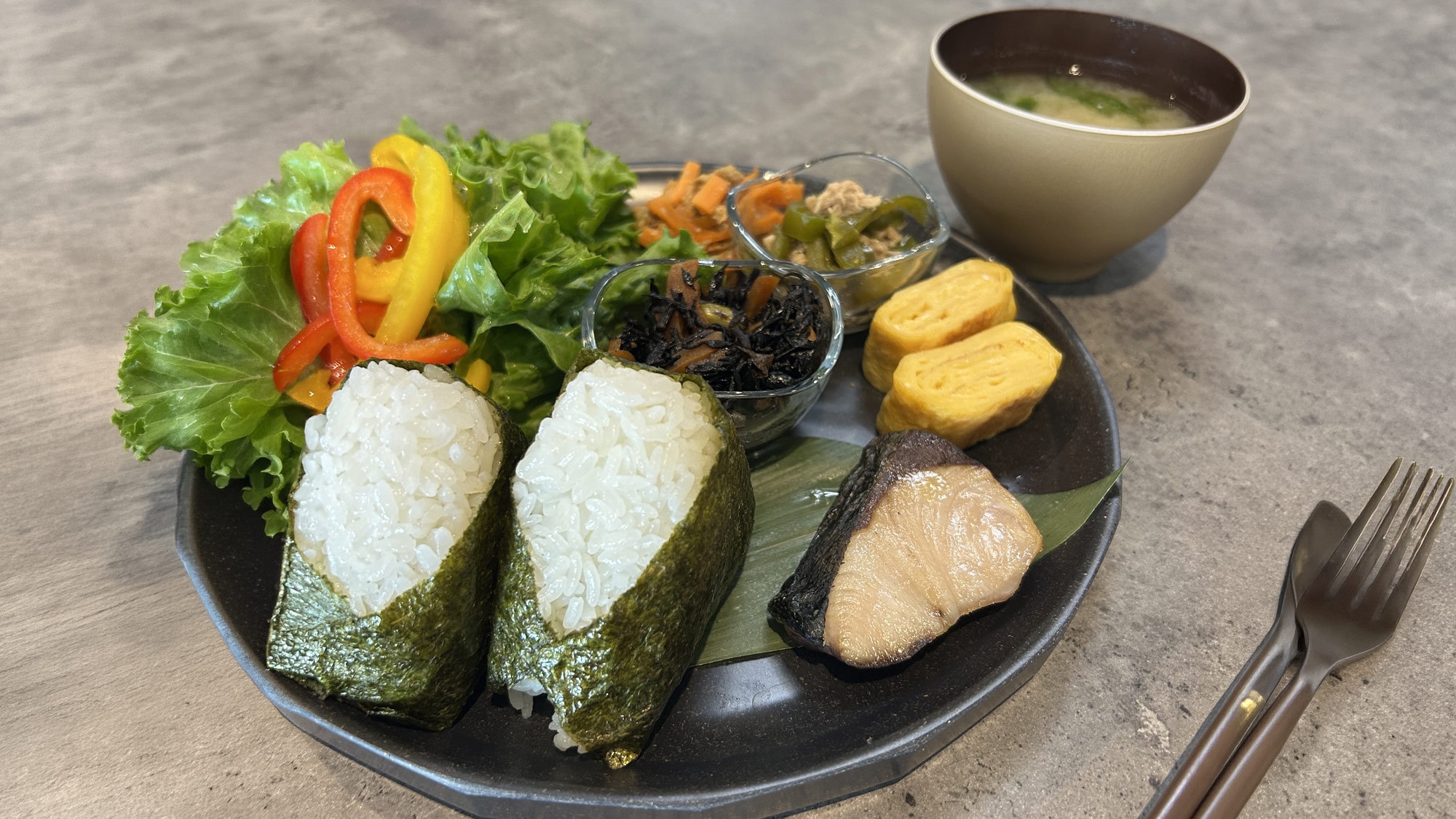 【朝食付】POLAの食品や地元五島の旬の野菜を中心とした朝ごはんでエネルギーチャージ！