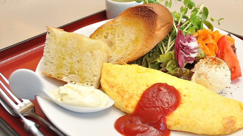 【朝食付】人気No.1プラン♪ 選べる３種類のできたて温かい朝定食付き！