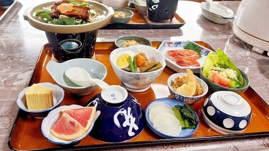 【南魚沼産コシヒカリ２食付きプラン】JR石打駅の近くです。コンビニ徒歩５分。清津峡、上越国際、石打。