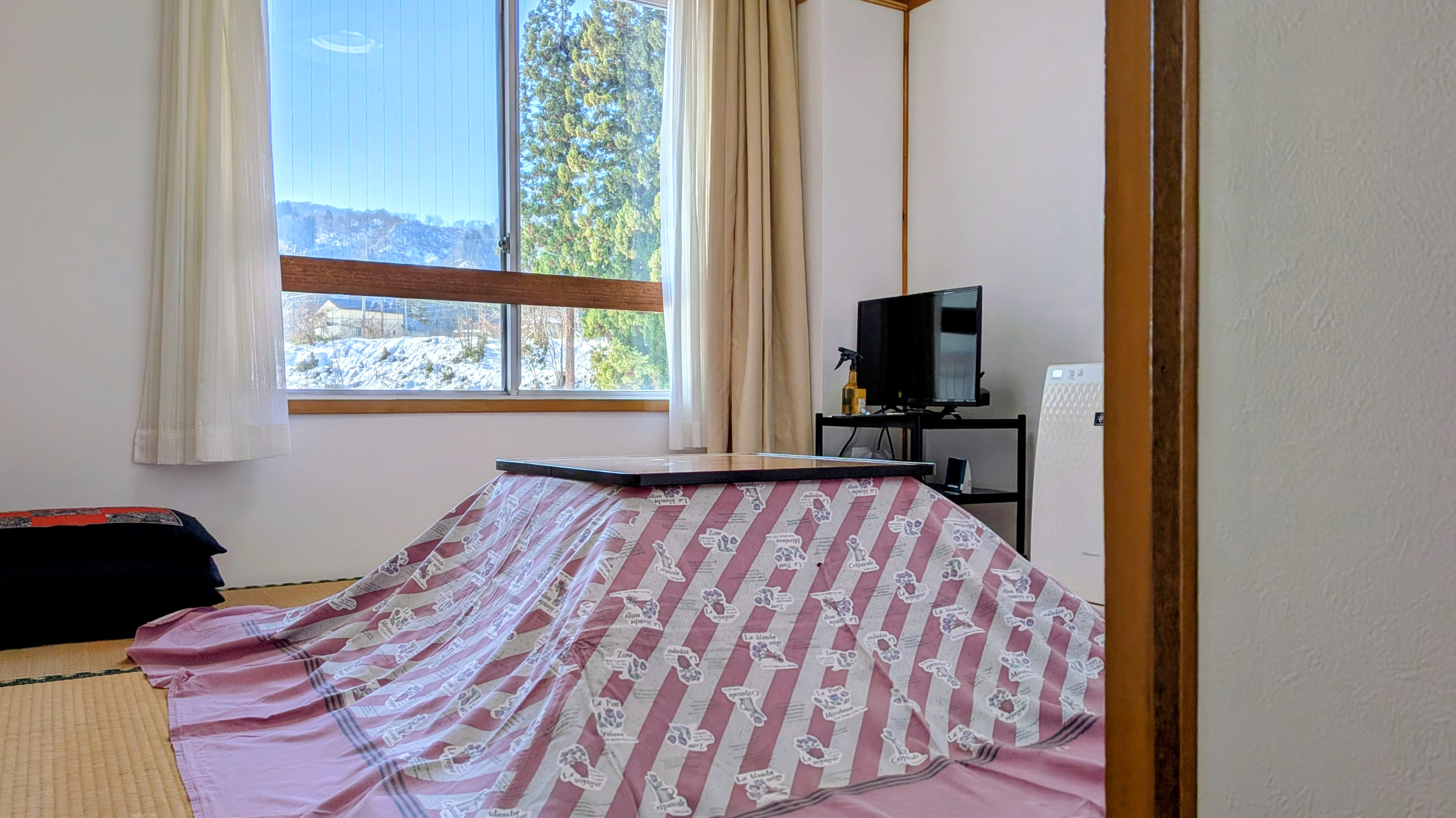 冬の客室　和室４畳半