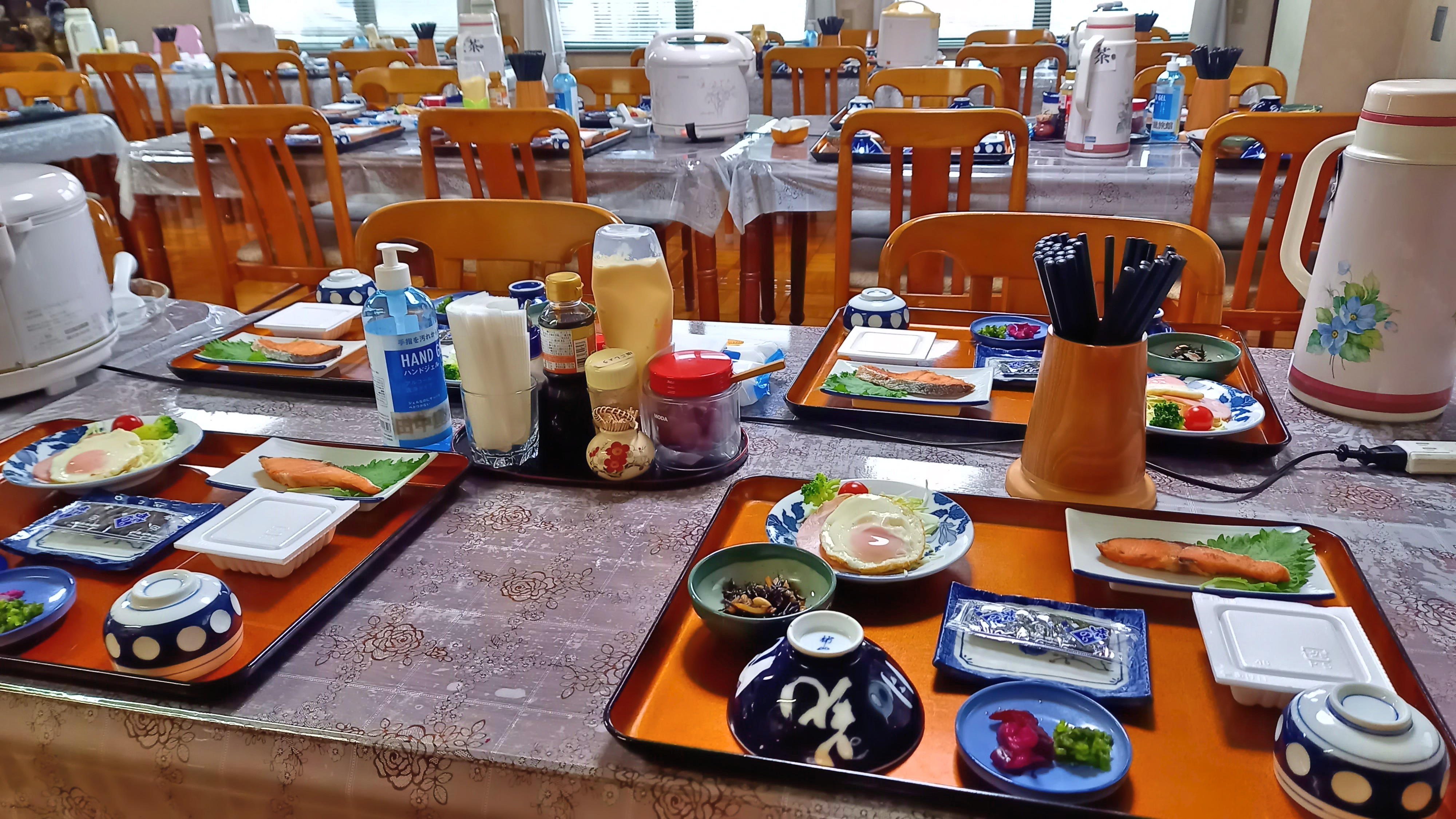 朝食例