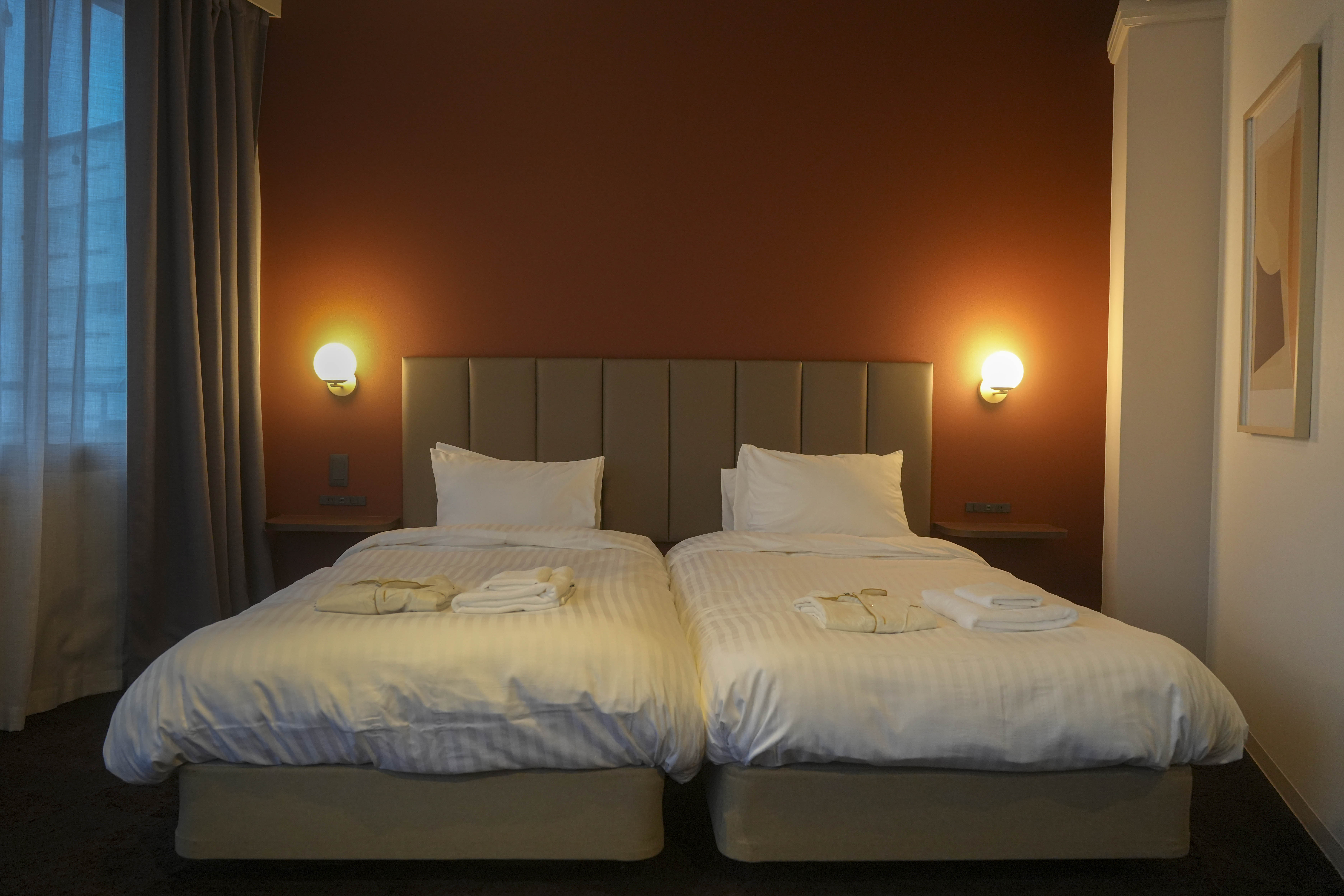 《Hollywood twin room》Bed