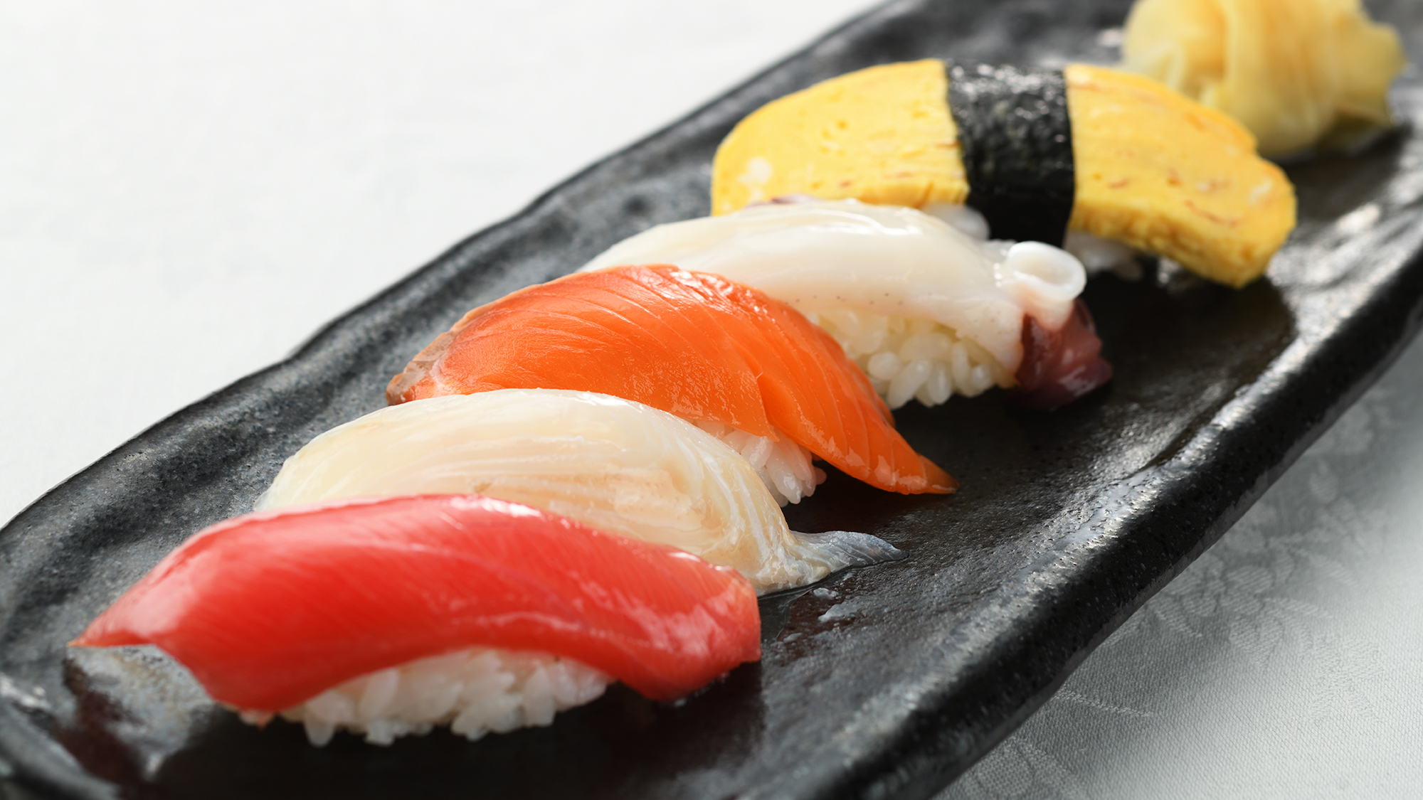 冬の北海道のお寿司は絶品！今だから食べられる旬のネタをご用意