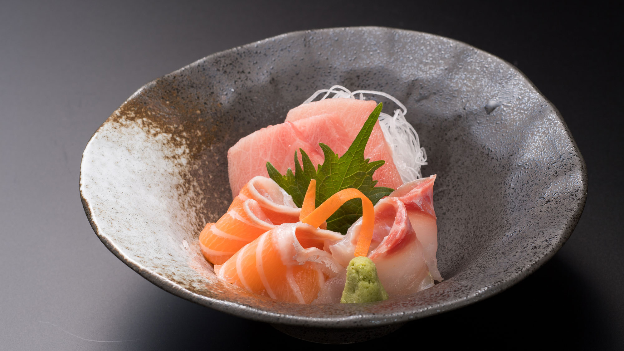 ≪注目★丸中旅館の目玉プラン≫お手頃価格で会席料理を愉しむ！地元食材と温泉を満喫♪