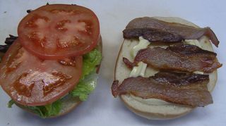 朝食ベーグルパンの一例