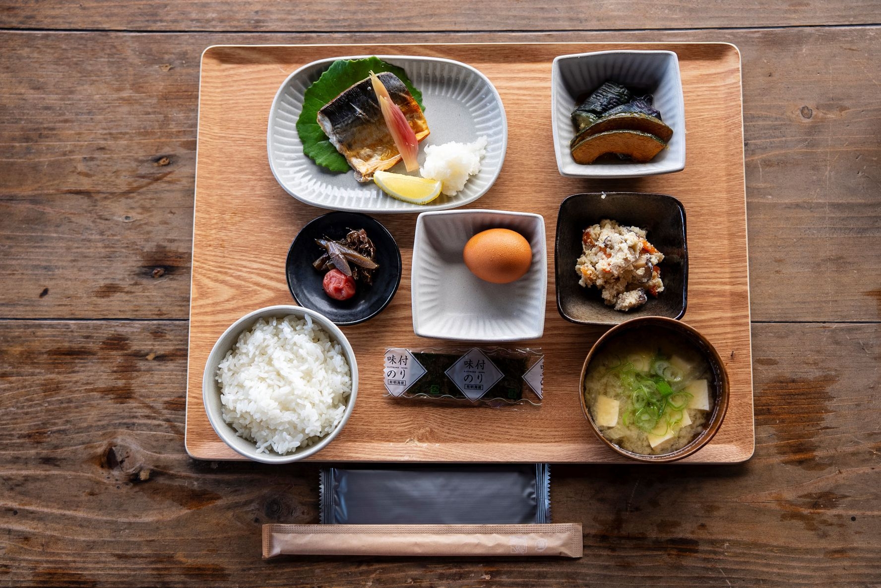 期間限定プラン　9/17まで　朝食付きプラン　ラージルーム
