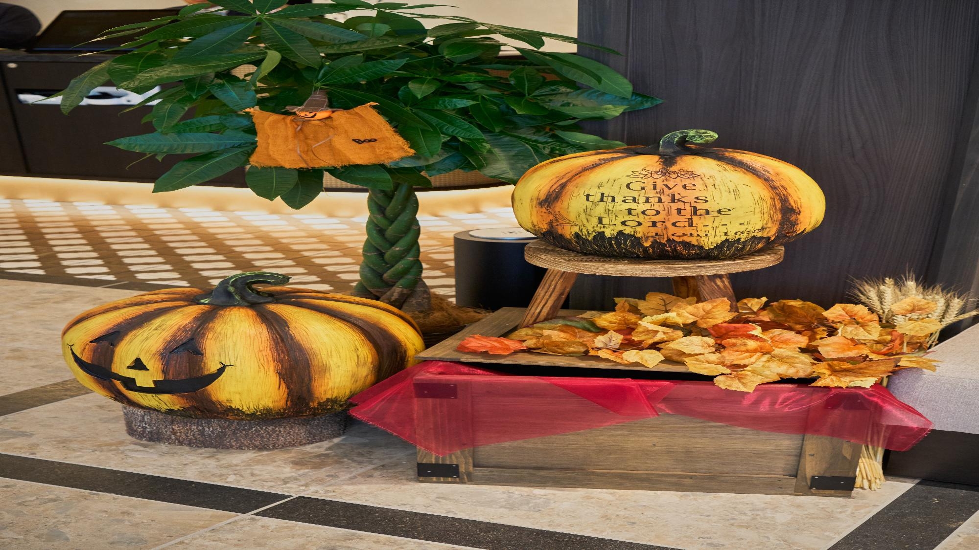 【ホテルディナー】ハロウィンの夜を彩る♪黒毛和牛ランプステーキと秋の味覚を楽しむ特別ディナー