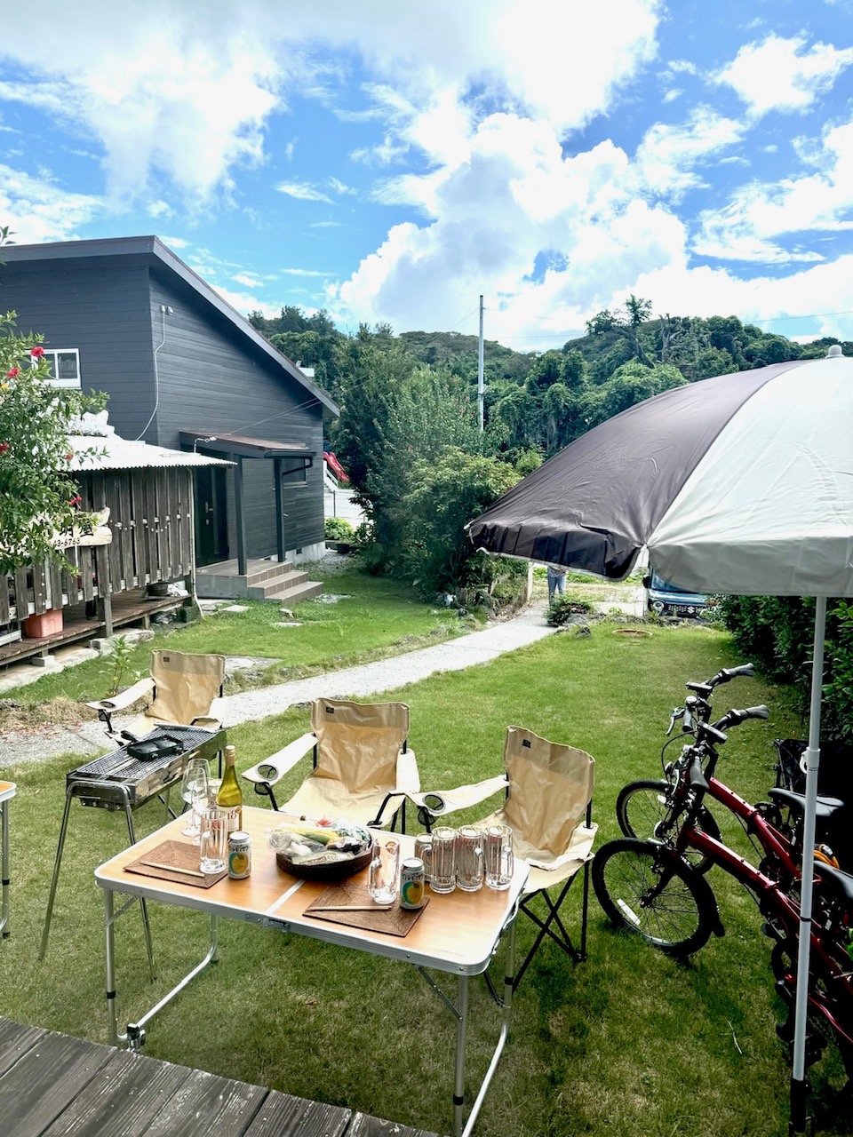 庭でBBQ