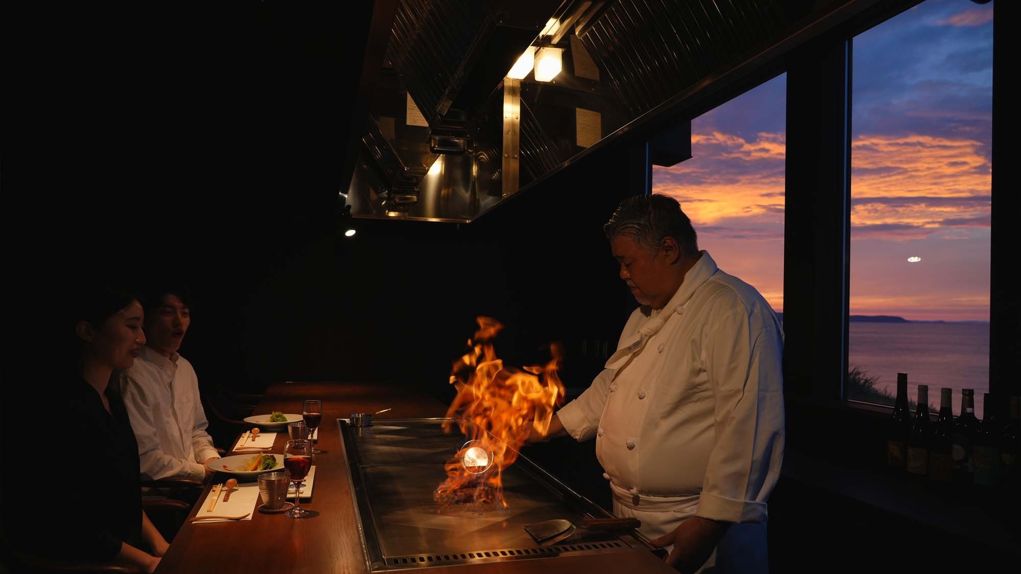 【鉄板焼】海の見えるカウンター席＜19:00〜＞／食を旅するオールインクルーシブプラン