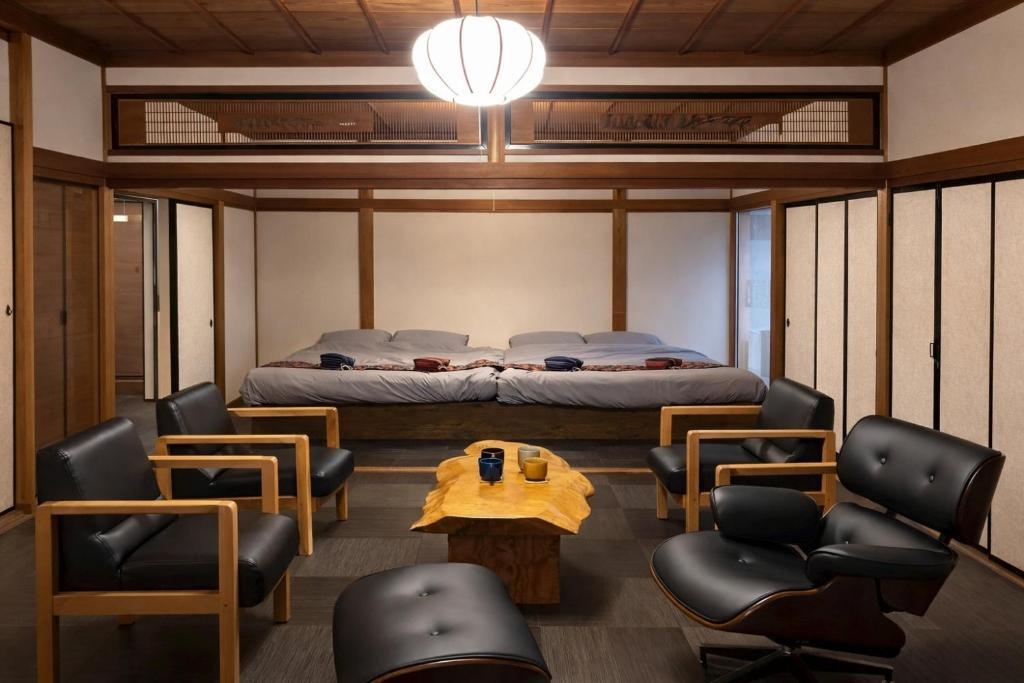 懐かしさと心地よさに包まれる、和モダンな古民家【A】