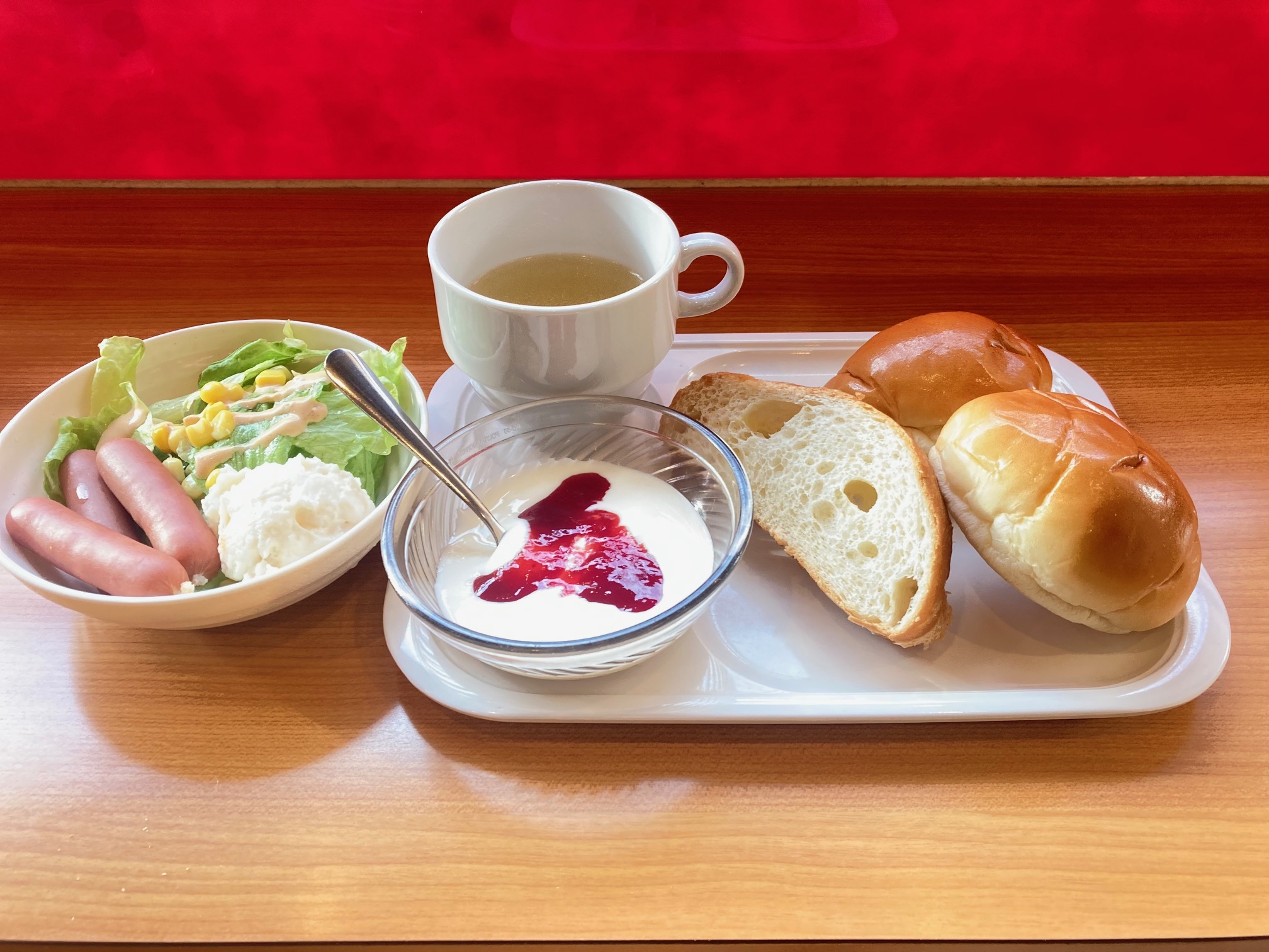 無料軽朝食