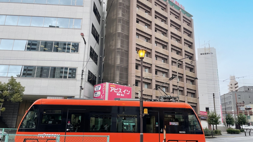 ■ホテル目の前【勝山町電停】道後温泉へは乗り換えなしで行けます