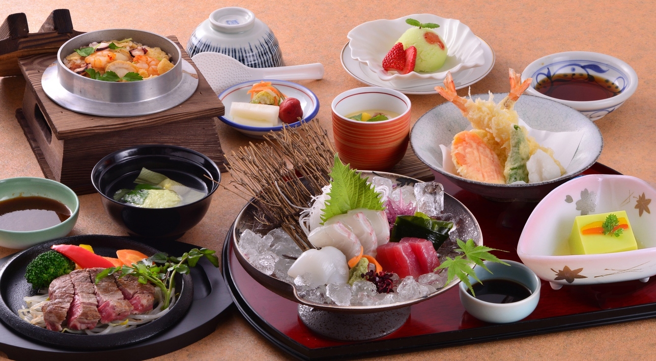 【2食付】★有名レストランにて釜めし懐石を食す