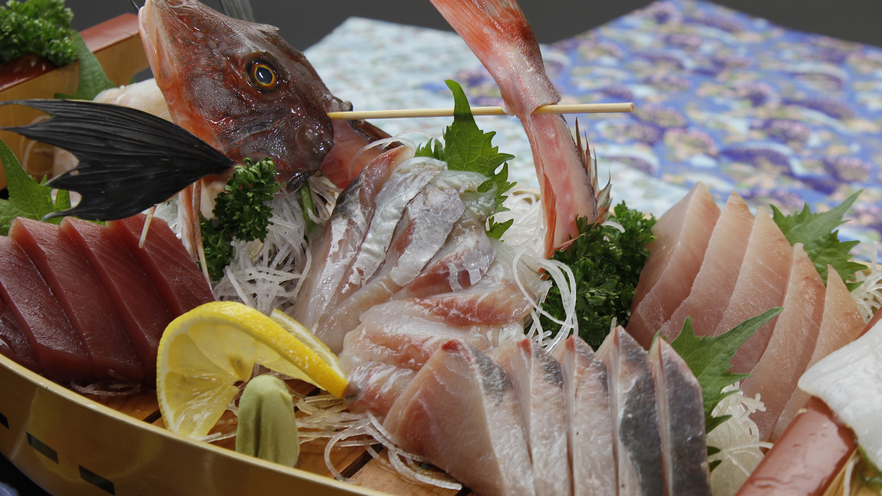 【ツーリング】集え！ライダー★海岸線を駆け抜けよう♪夕食は豪華舟盛にサザエまで♪[1泊2食付]