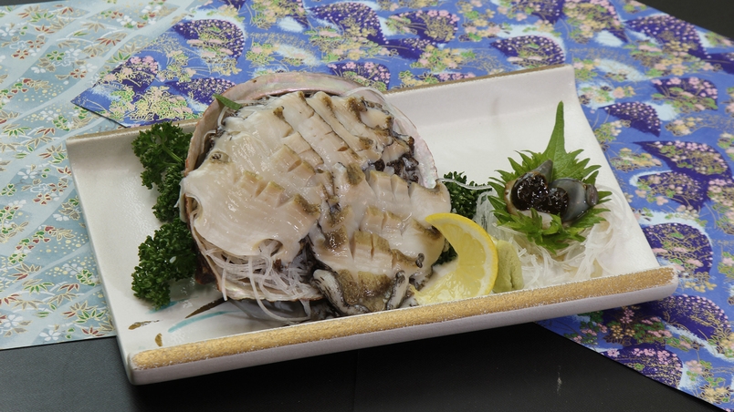 【房州アワビ＋地魚舟盛り】新鮮海の幸+獲れたてアワビ　アワビの調理法はお好みで！［１泊２食］