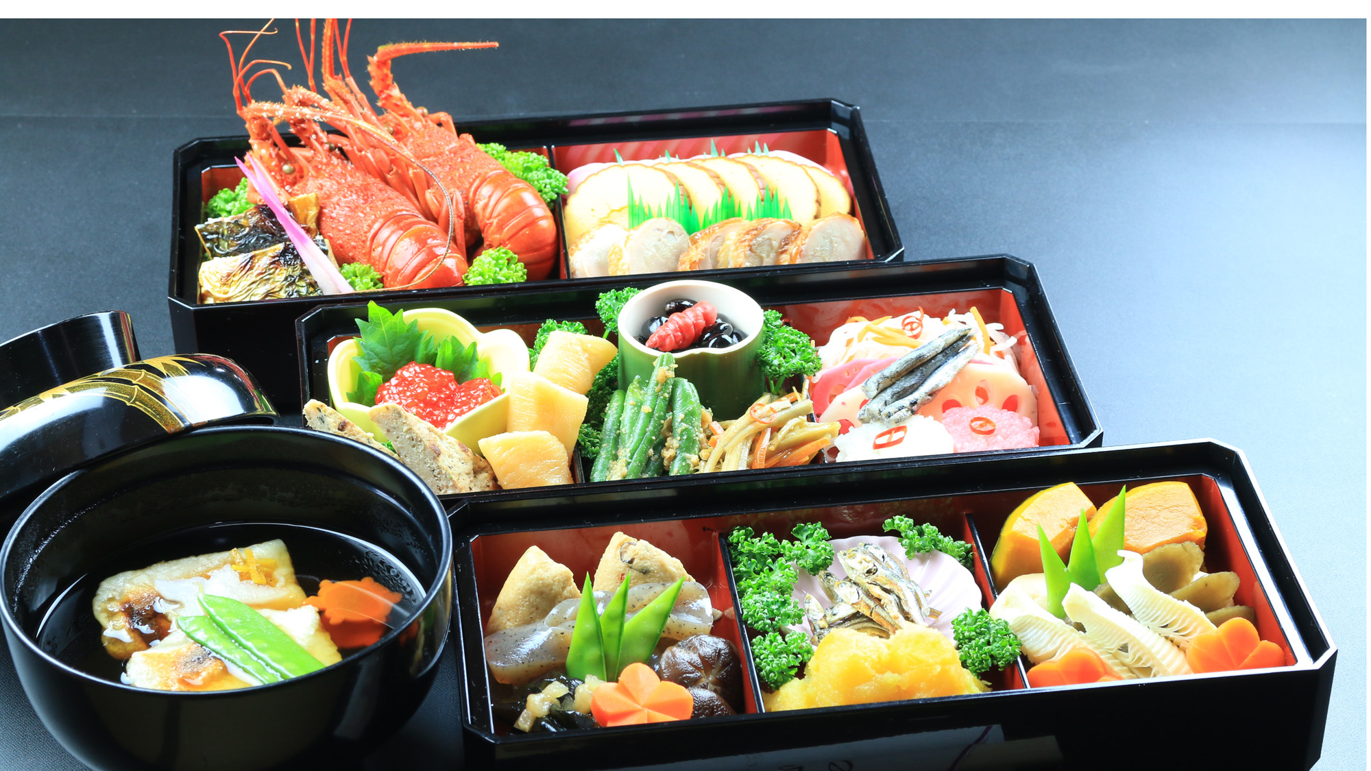 年のはじめに心躍るおせち料理