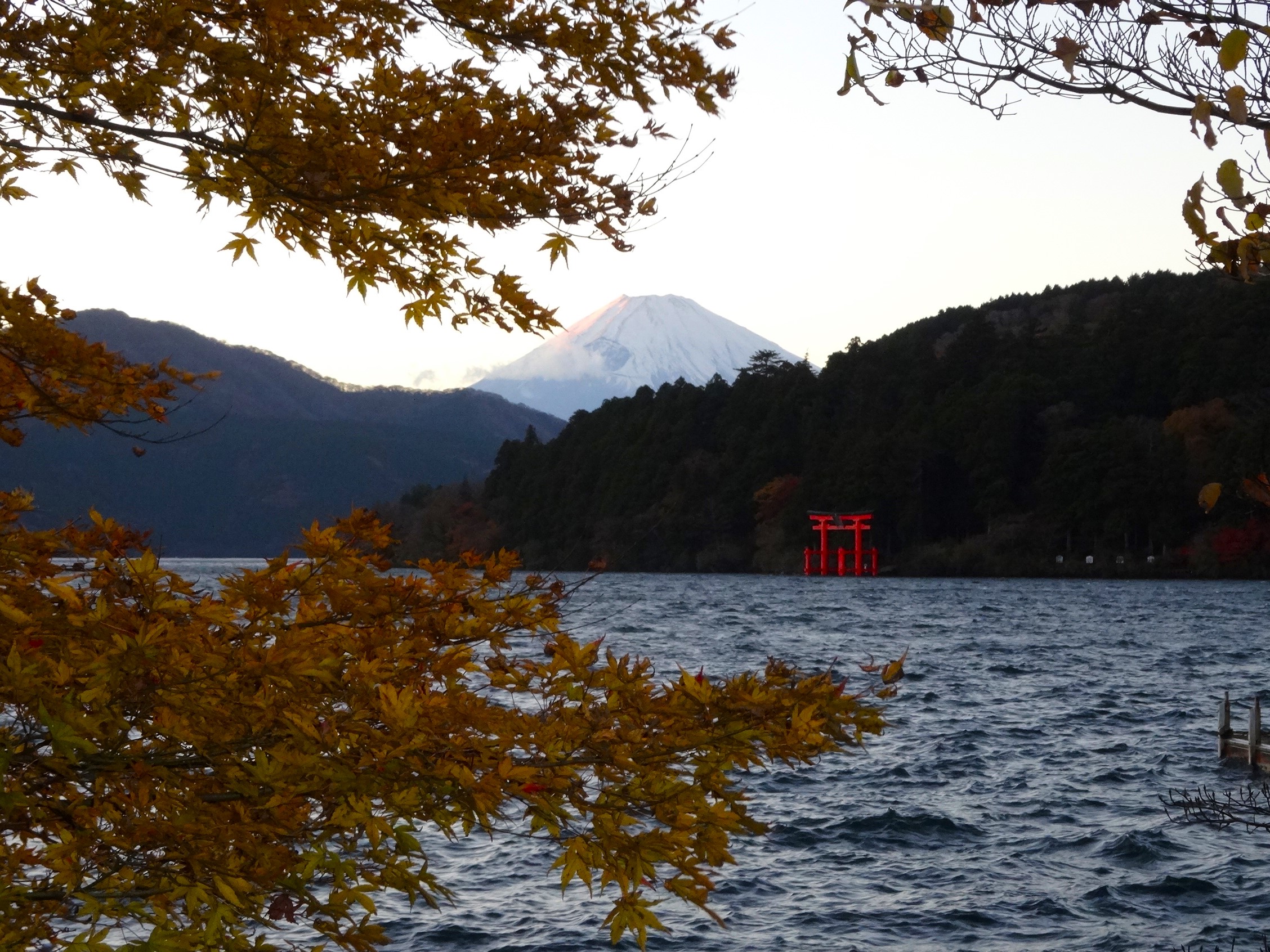 富士山と芦ノ湖