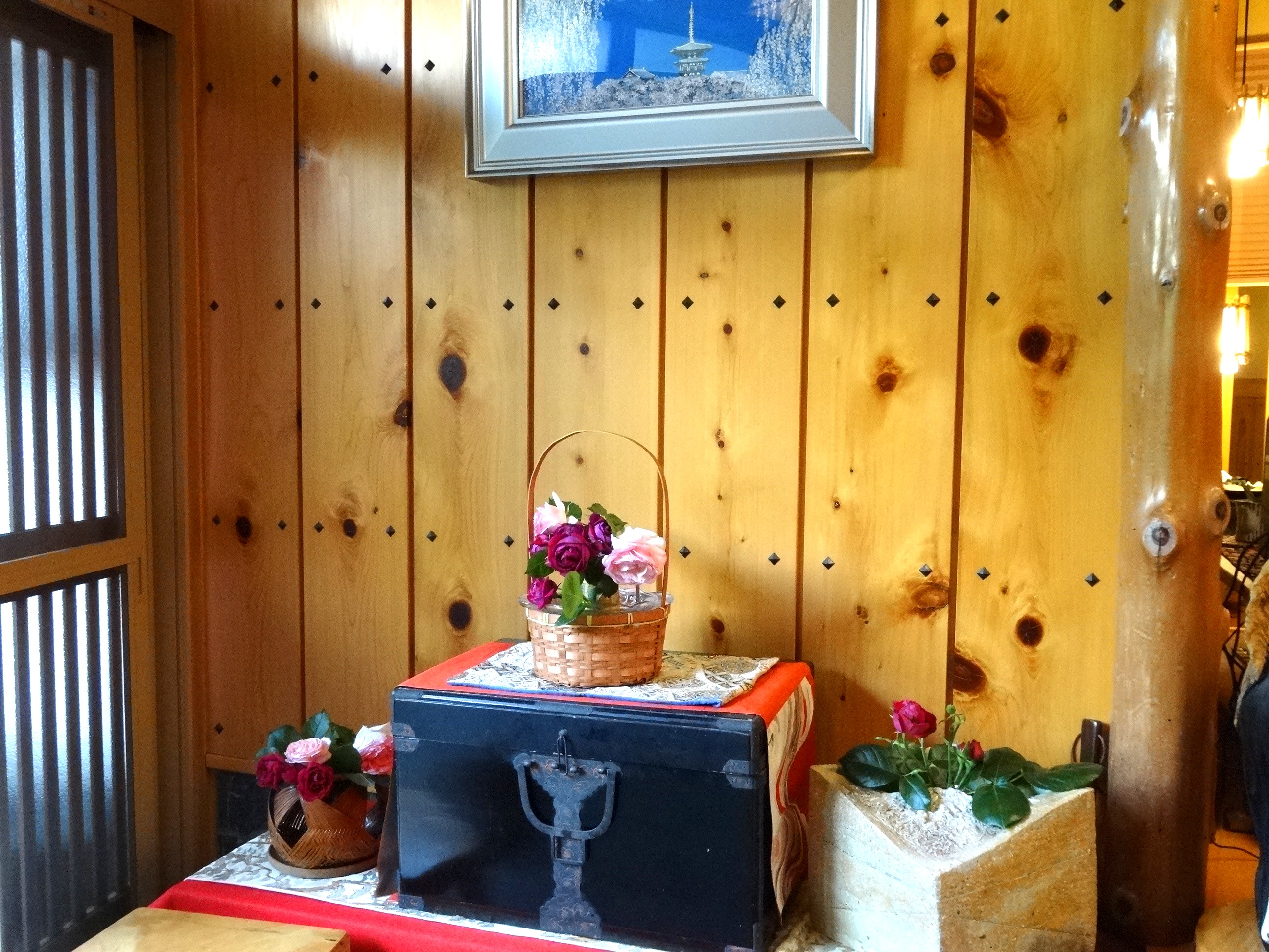 玄関（バラの花）