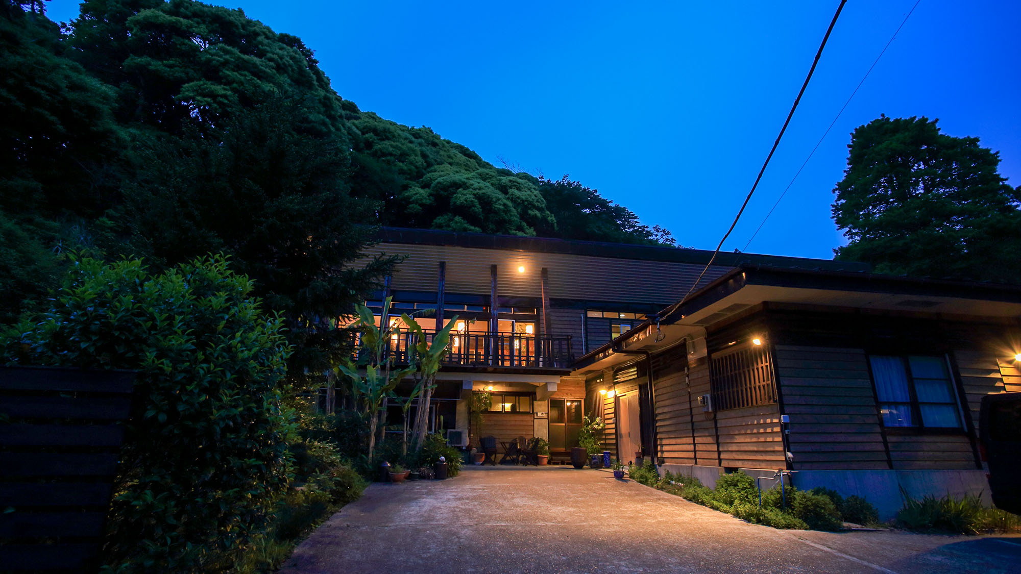 【さき楽30：10％オフ】【一棟貸切：2名〜7名】少人数で30％OFF！静かな森で過ごす貸切空間